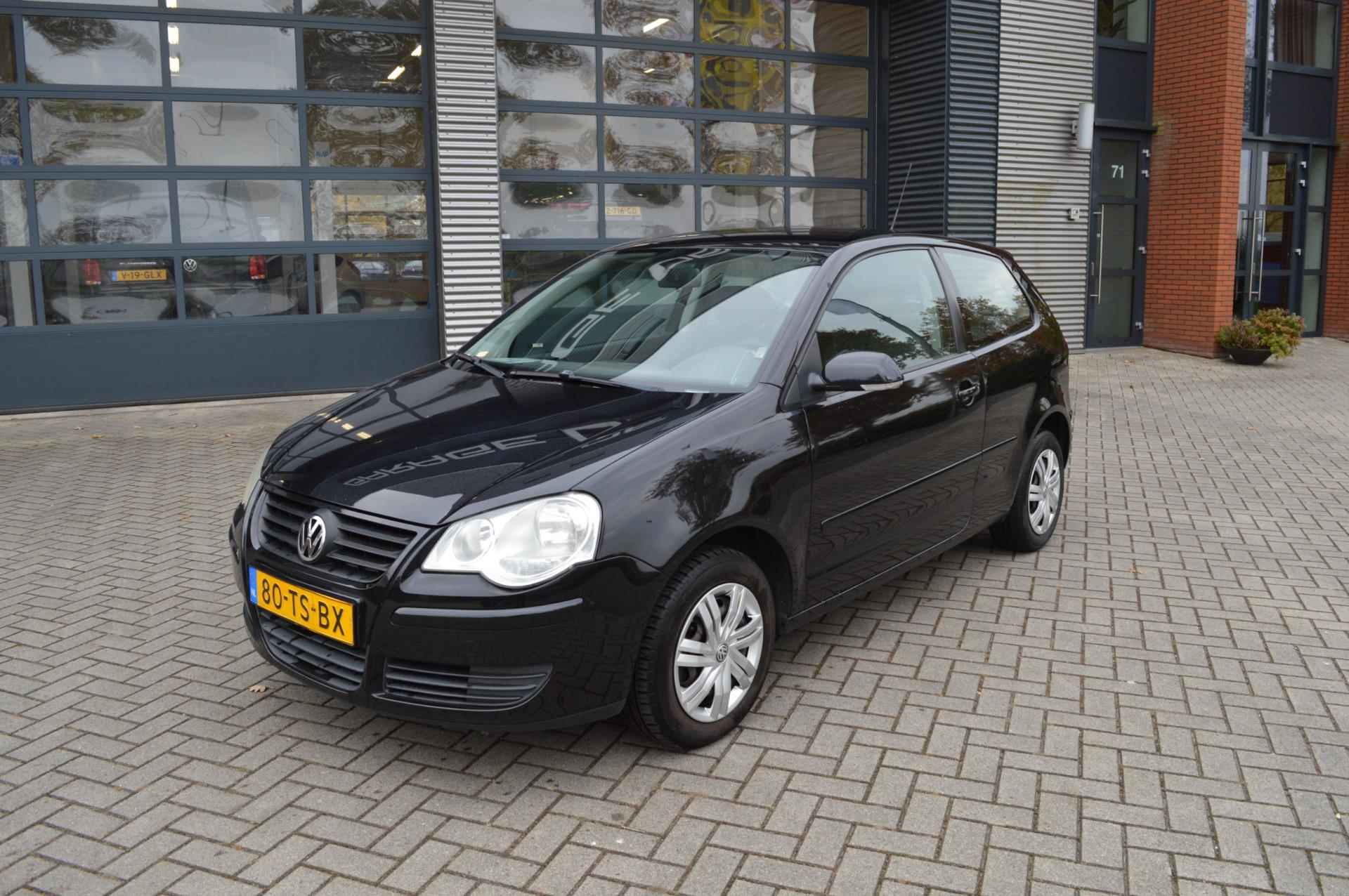 Volkswagen Polo 1.2 Optive - 2/19