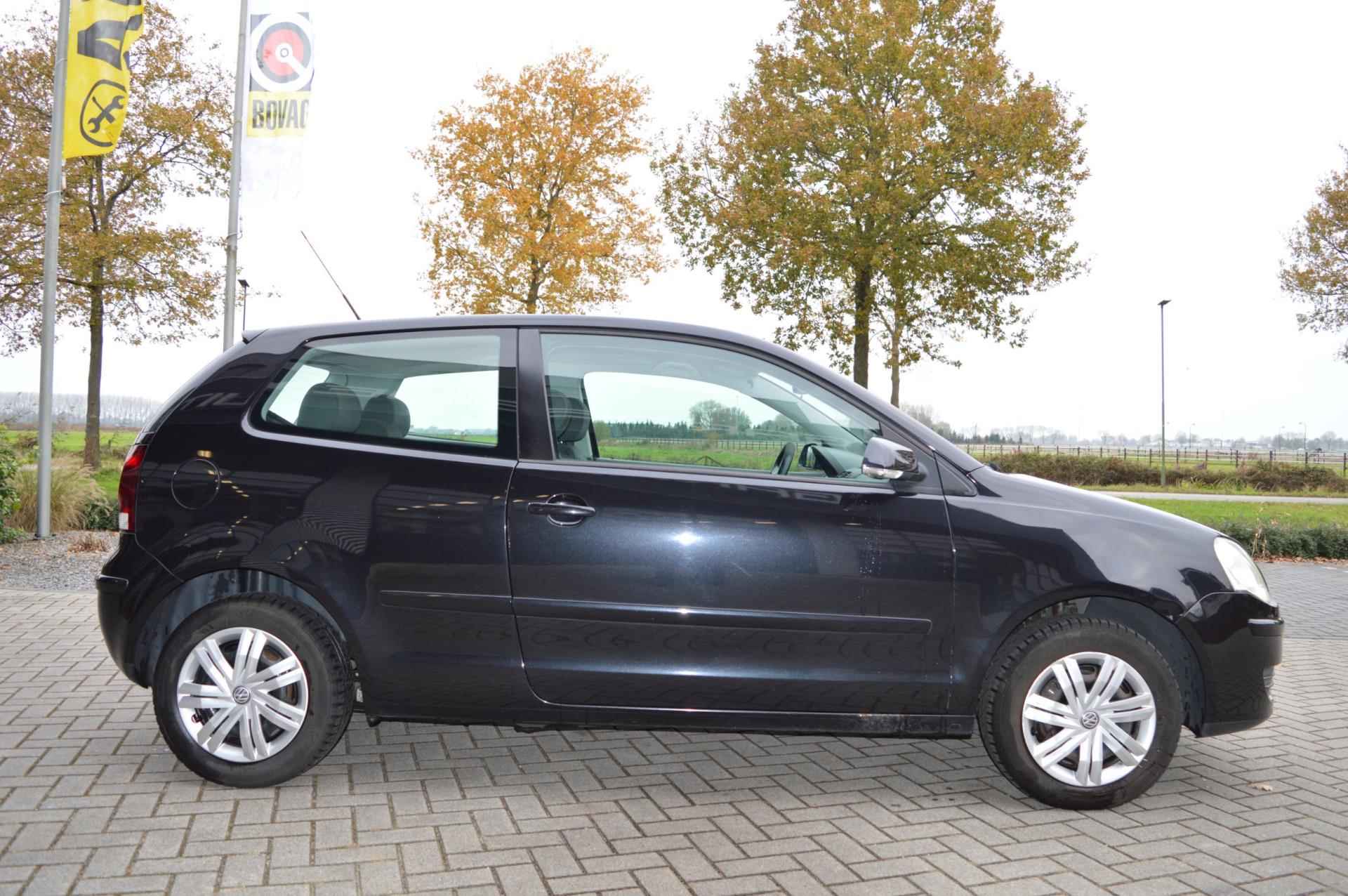 Volkswagen Polo 1.2 Optive - 5/19