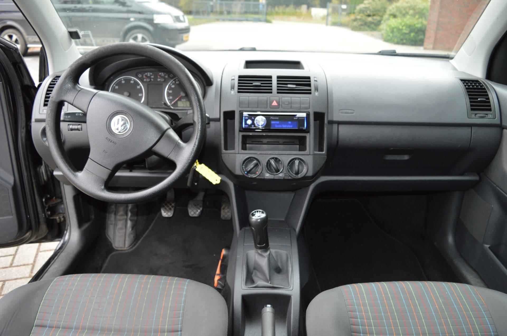 Volkswagen Polo 1.2 Optive - 10/19