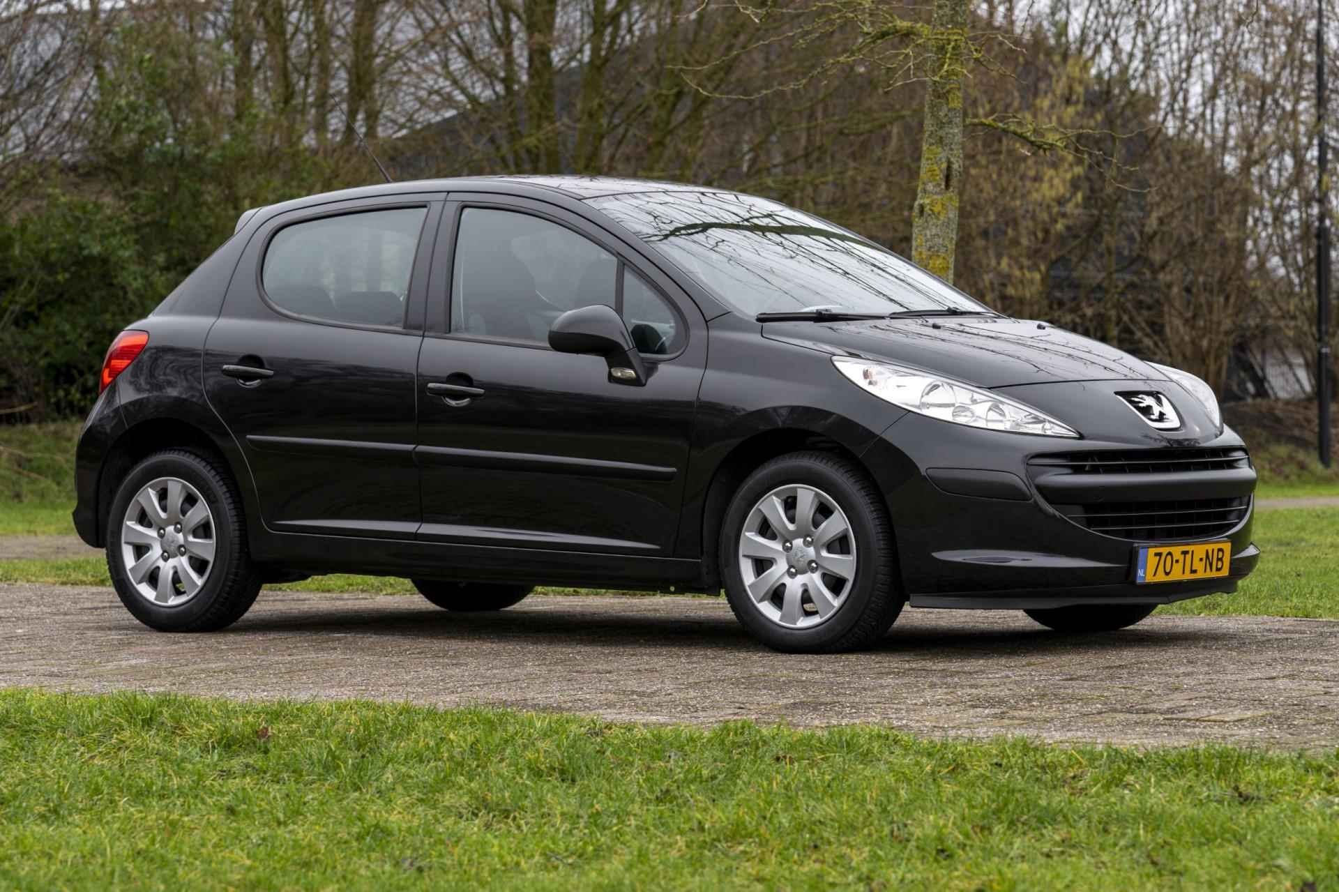 Peugeot 207 1.4-16V X-line 1e Eig. 9.690 km +NAP NL-auto - 2/31