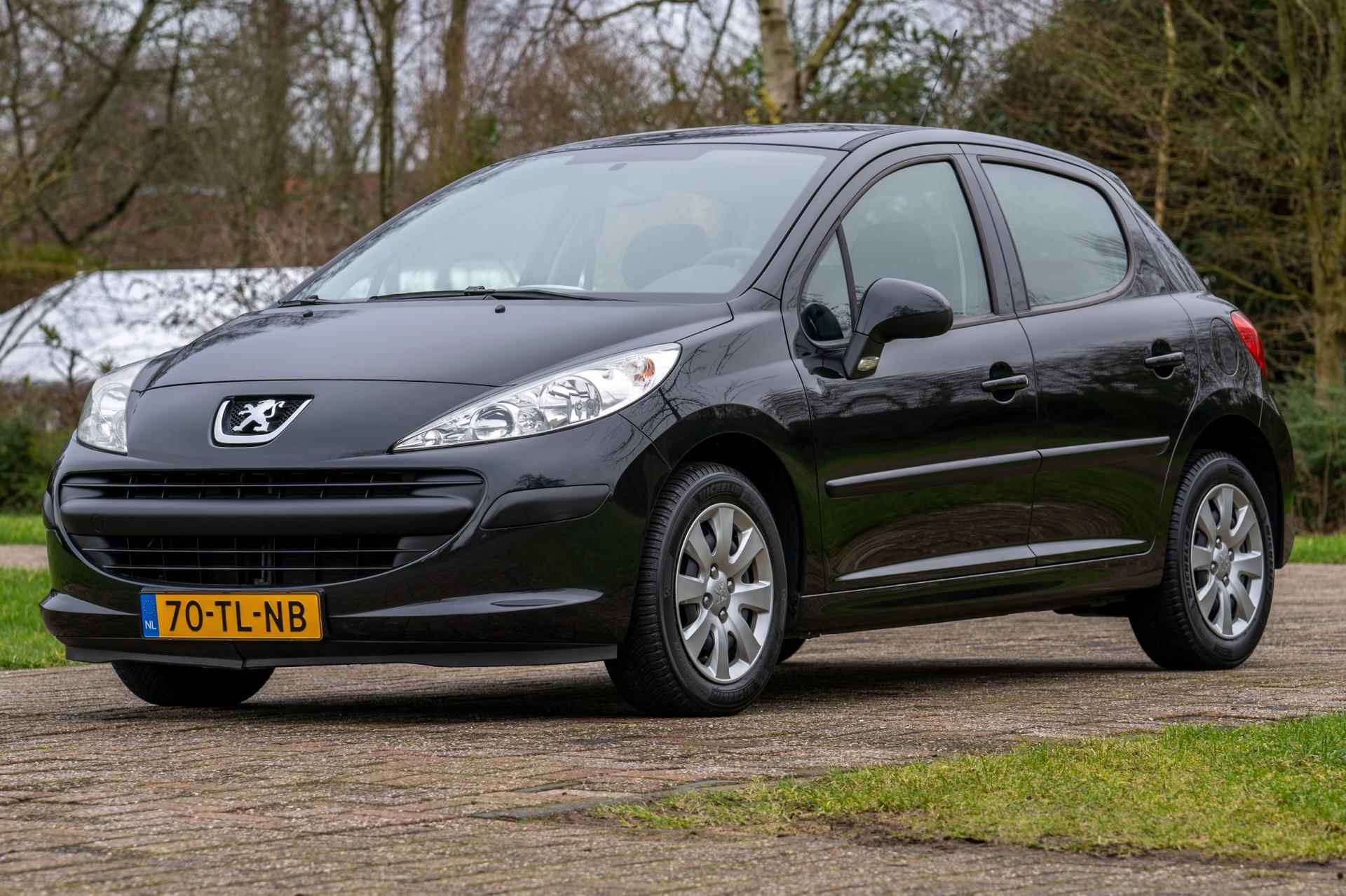 Peugeot 207 1.4-16V X-line 1e Eig. 9.690 km +NAP NL-auto - 8/31