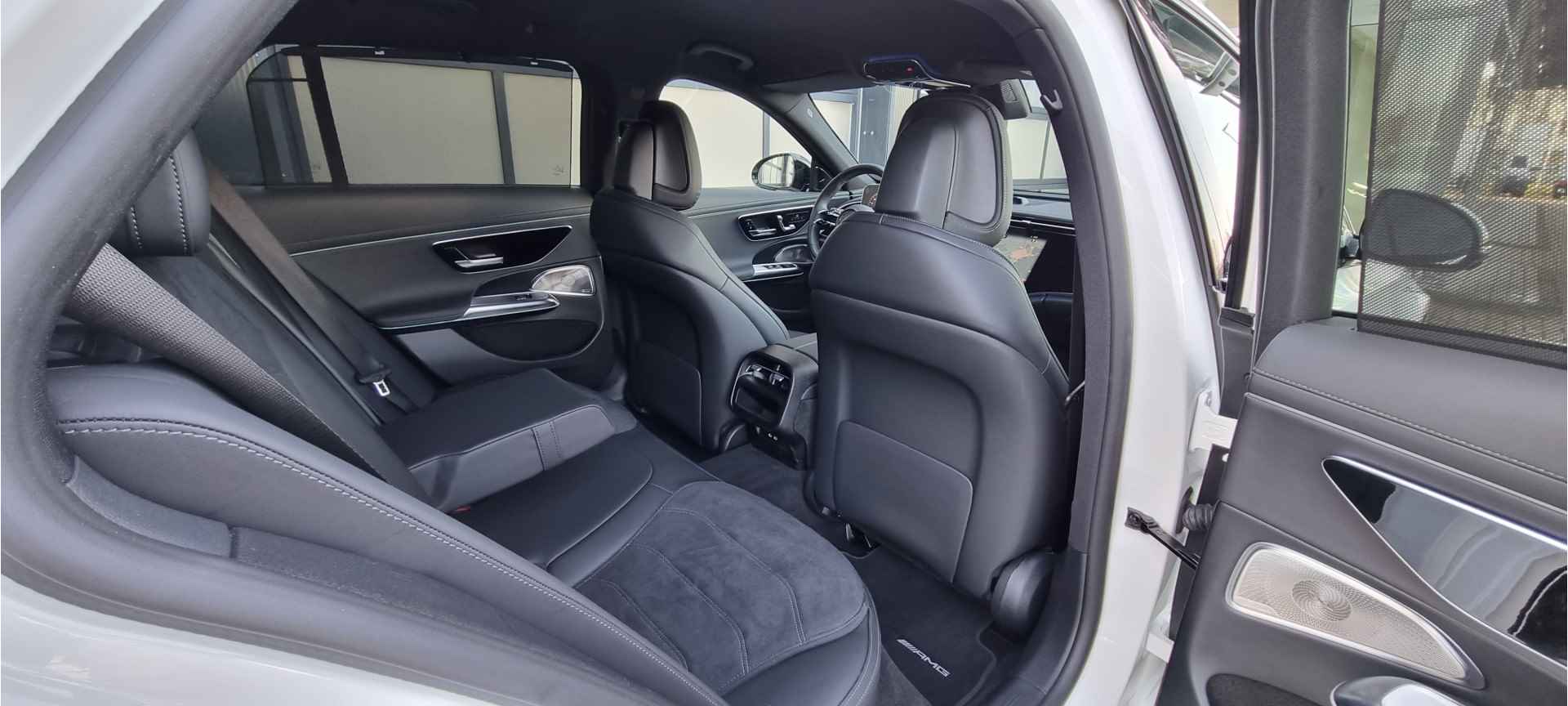 Mercedes-Benz E-Klasse E 300 e Estate AMG Line Automaat | Widescreen cockpit | Smartphone integratie | Dodehoekassistent | Spoorassistent | Distronic | 360 Camera | DAB+ | Burmester 4D Surround - 9/21