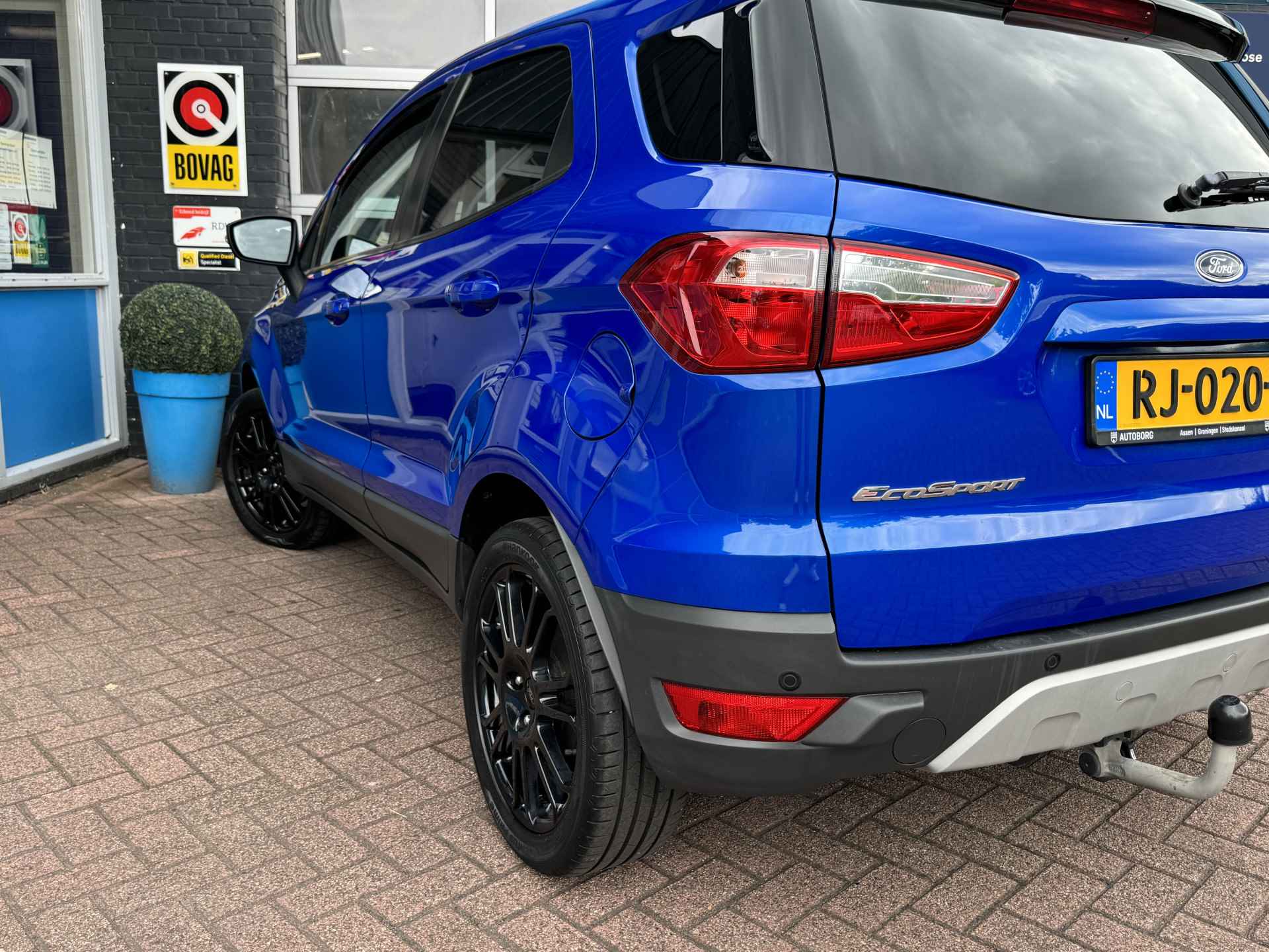 Ford EcoSport 1.0 EcoBoost Titanium S | Trekhaak | Airco | Lichtmetalen Velgen | Rijklaar + 12 Maand BOVAG Garantie - 33/37