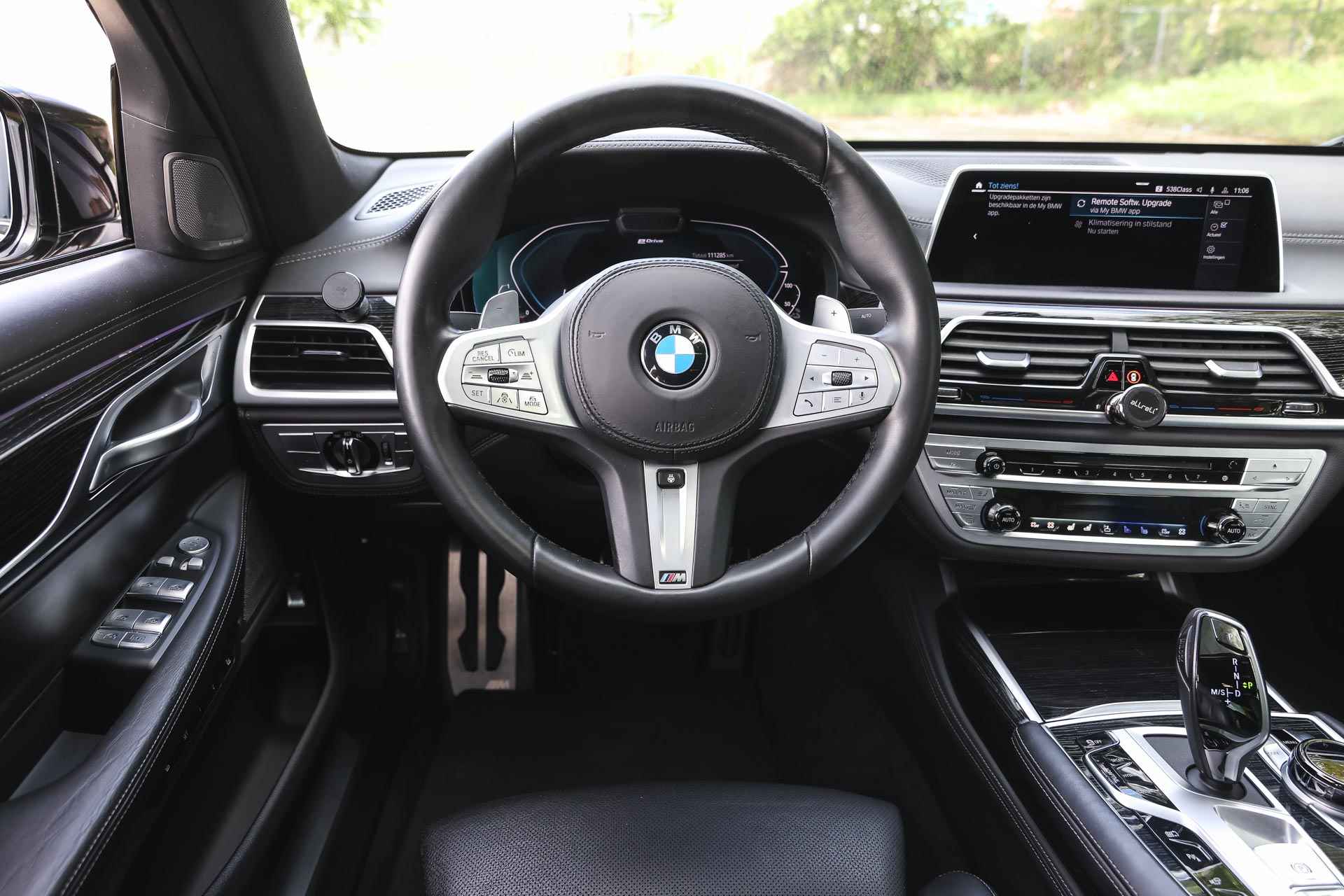 BMW 7 Serie 745e High Executive M Sport Automaat / Schuif-kanteldak / Stoelverwarming voor + achter / Massagefunctie / Laserlight / Harman Kardon / Head-Up / Parking Assistant Plus - 4/48