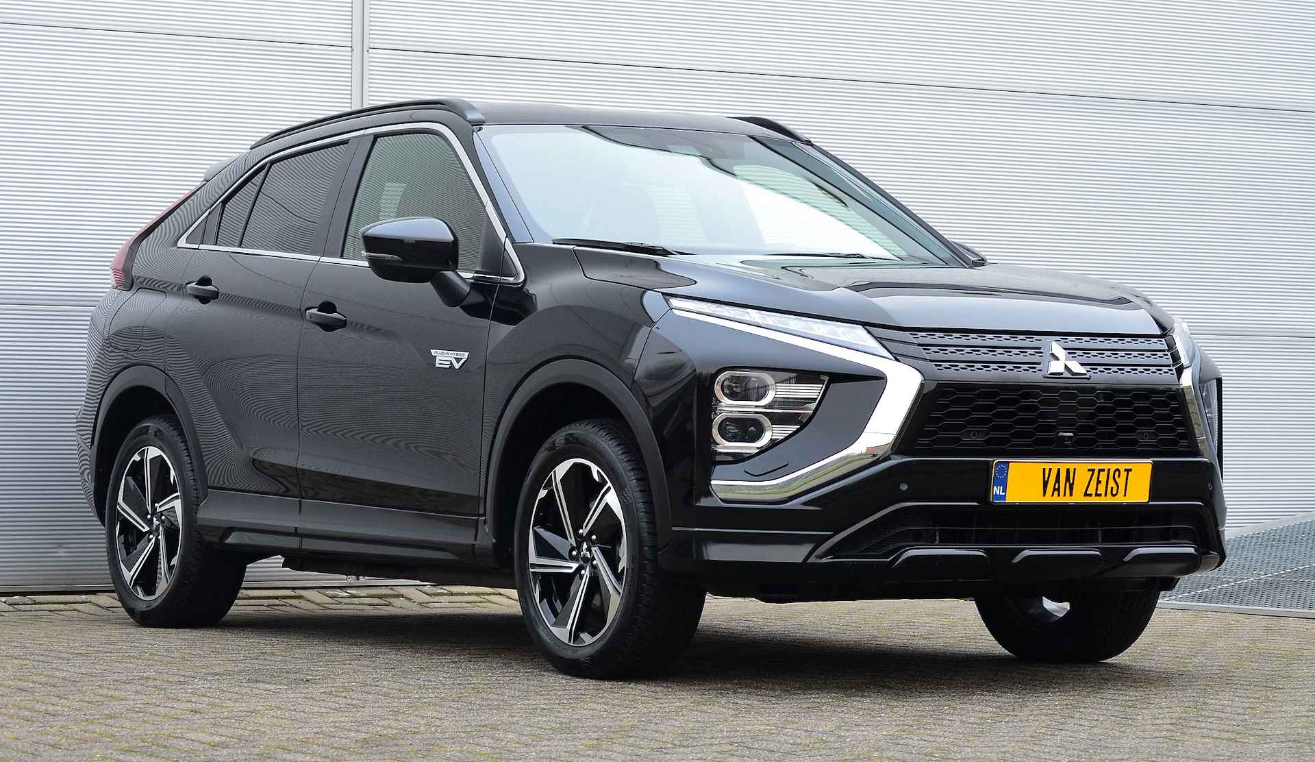 Mitsubishi Eclipse Cross PHEV 2.4 EXECUTIVE 4WD | PLUG IN HYBRID | ALL SEASON BANDEN | ADAPTIEF CRUISE | TREKHAAK 1500KG | FABRIEKGARANTIE TOT 15-06-2031* | ALL-IN RIJKLAARPRIJS - 12/47