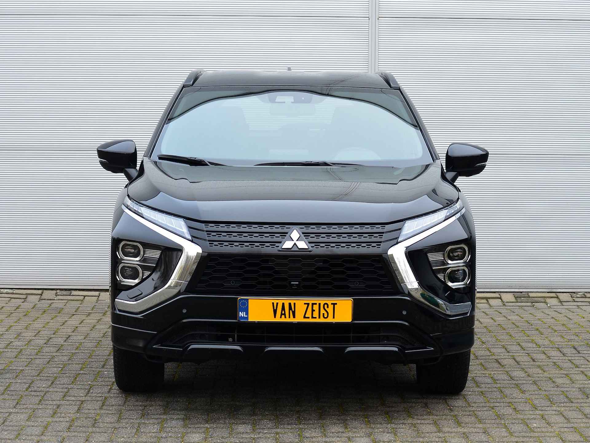 Mitsubishi Eclipse Cross PHEV 2.4 EXECUTIVE 4WD | PLUG IN HYBRID | ALL SEASON BANDEN | ADAPTIEF CRUISE | TREKHAAK 1500KG | FABRIEKGARANTIE TOT 15-06-2031* | ALL-IN RIJKLAARPRIJS - 14/47