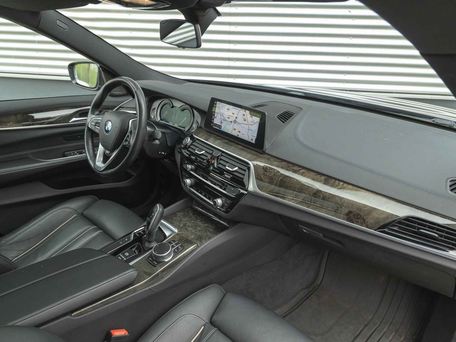 BMW 6 Serie Gran Turismo 630i Luxury - Panorama - Harman Kardon - Comfortzetels - Stuurwielverwarming - 16/43