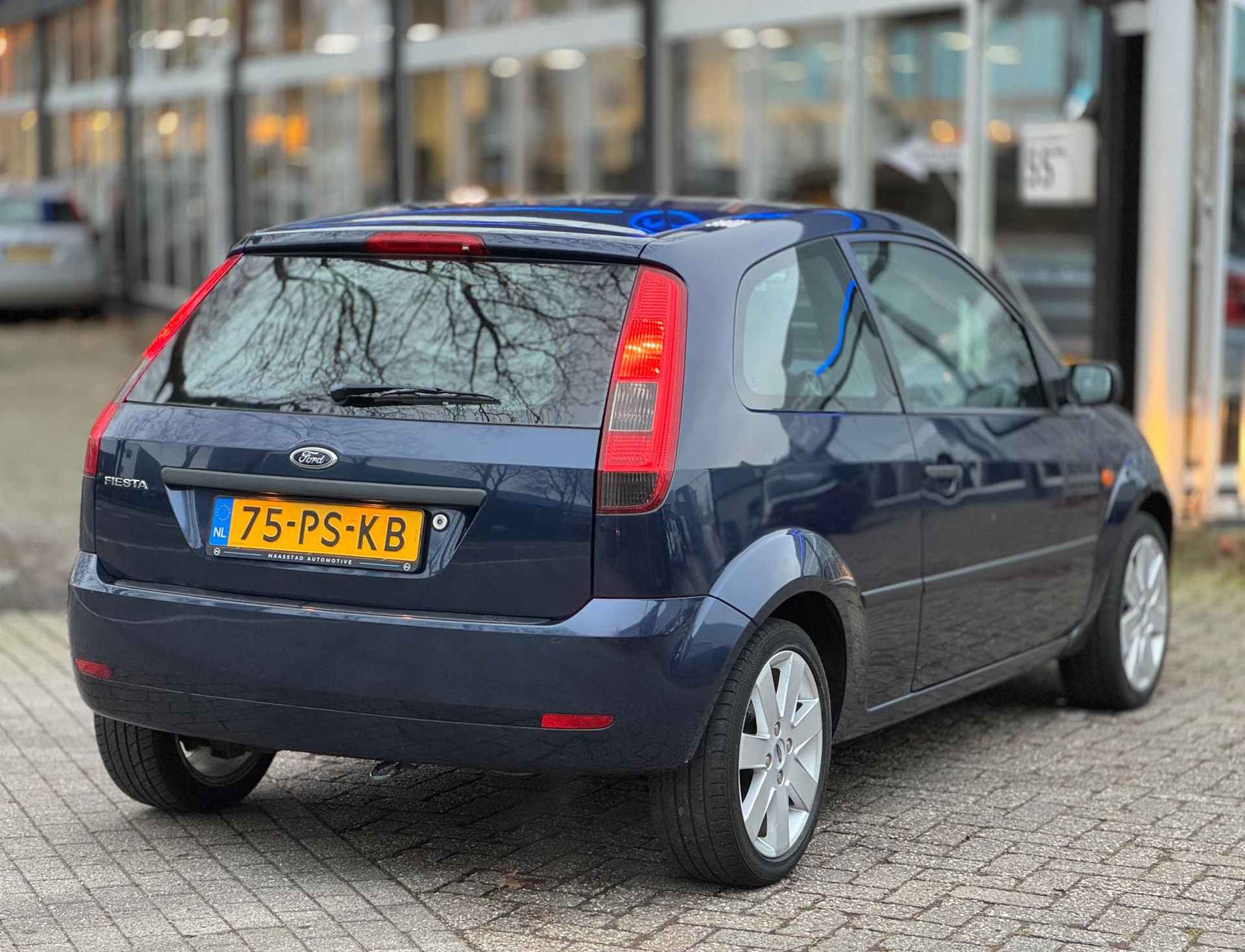 Ford Fiesta 1.4-16V|Airco|LM velgen|Lage KM|Nieuwe APK|Boekjes|Topstaat - 5/37