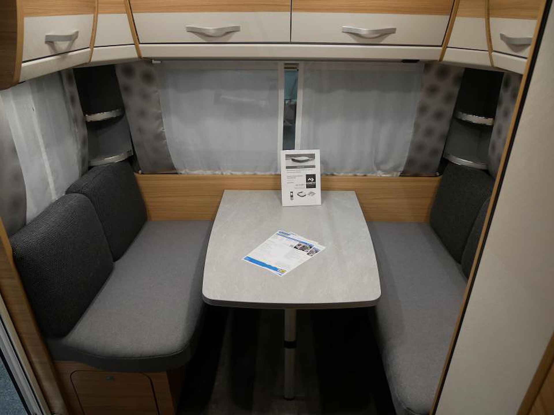 Dethleffs Camper Avantgarde 460 EL GRATIS MOVER of AIRCO - 6/15