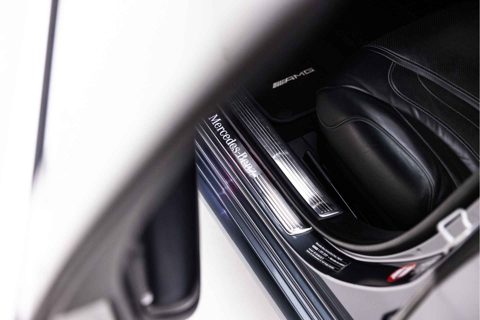 Mercedes-Benz S-Klasse 400d 4Matic Lang | Pano | Stoelventilatie 4X | 20" | Distronic+ | Trekhaak - 17/52