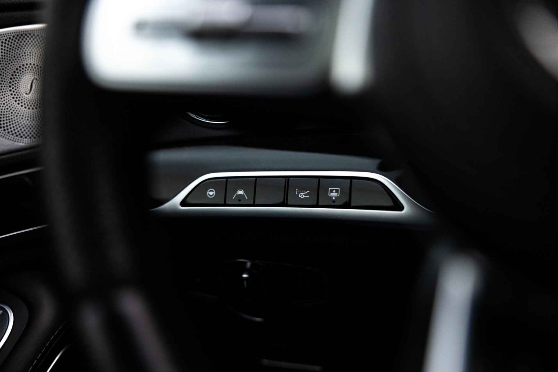 Mercedes-Benz S-Klasse 400d 4Matic Lang | Pano | Stoelventilatie 4X | 20" | Distronic+ | Trekhaak - 22/52