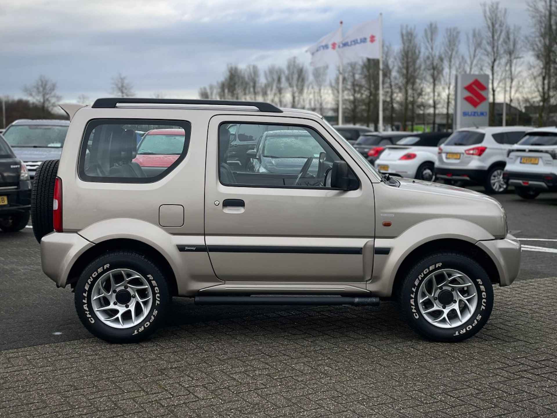 SUZUKI Jimny 1.3 S-LIMITED AIRCO - 6/29