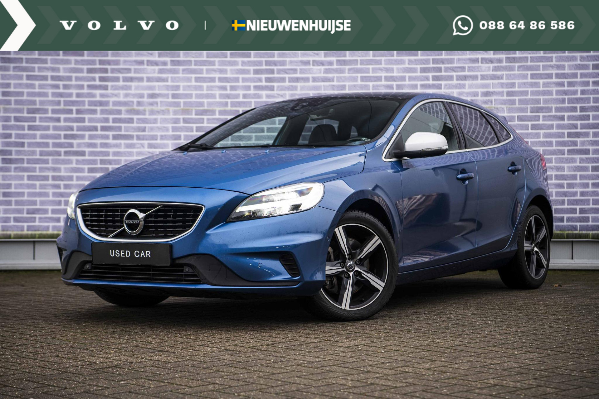 Volvo V40 1.5 T3 Polar+ Sport | Panoramadak | Harman/Kardon audio | Standkachel | Parkeercamera | LED koplampen |