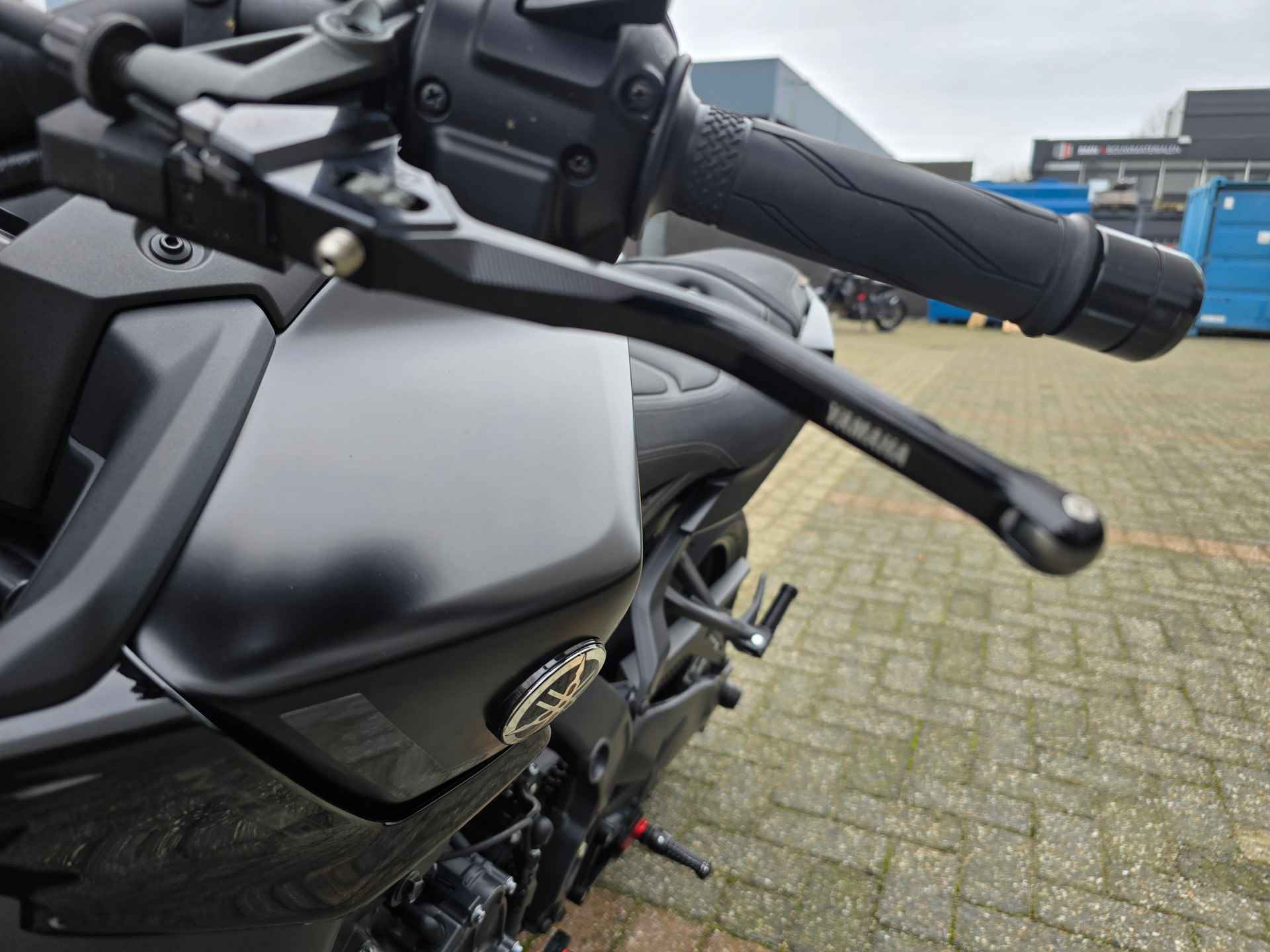 Yamaha MT 09 ABS - 17/33