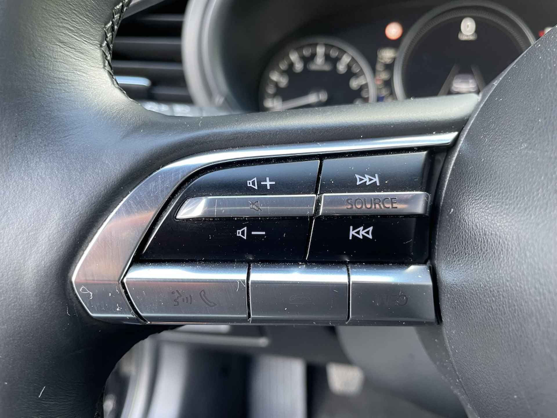 Mazda 3 2.0 SA-X Comfort Bose | Camera | Stuur/stoelverwarming - 11/35
