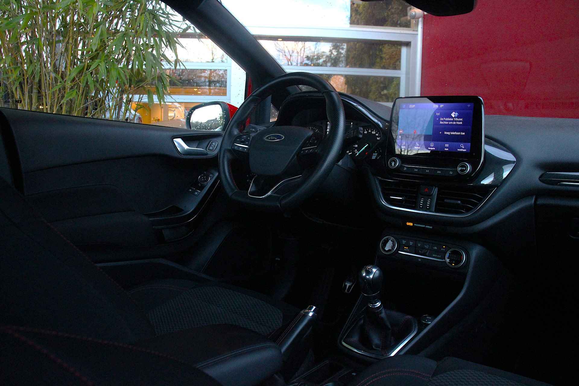 Ford Fiesta 1.0 EcoBoost ST-Line | LED | Cruise | Voorruitverwarming | Navigatie | 17'' Velgen - 3/19