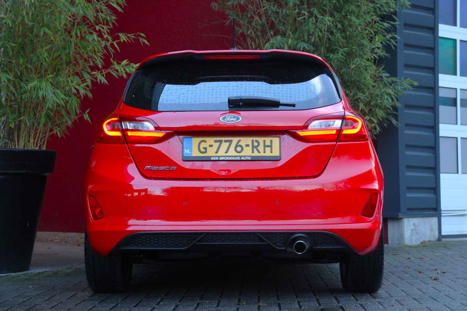 Ford Fiesta 1.0 EcoBoost ST-Line | LED | Cruise | Voorruitverwarming | Navigatie | 17'' Velgen - 8/19