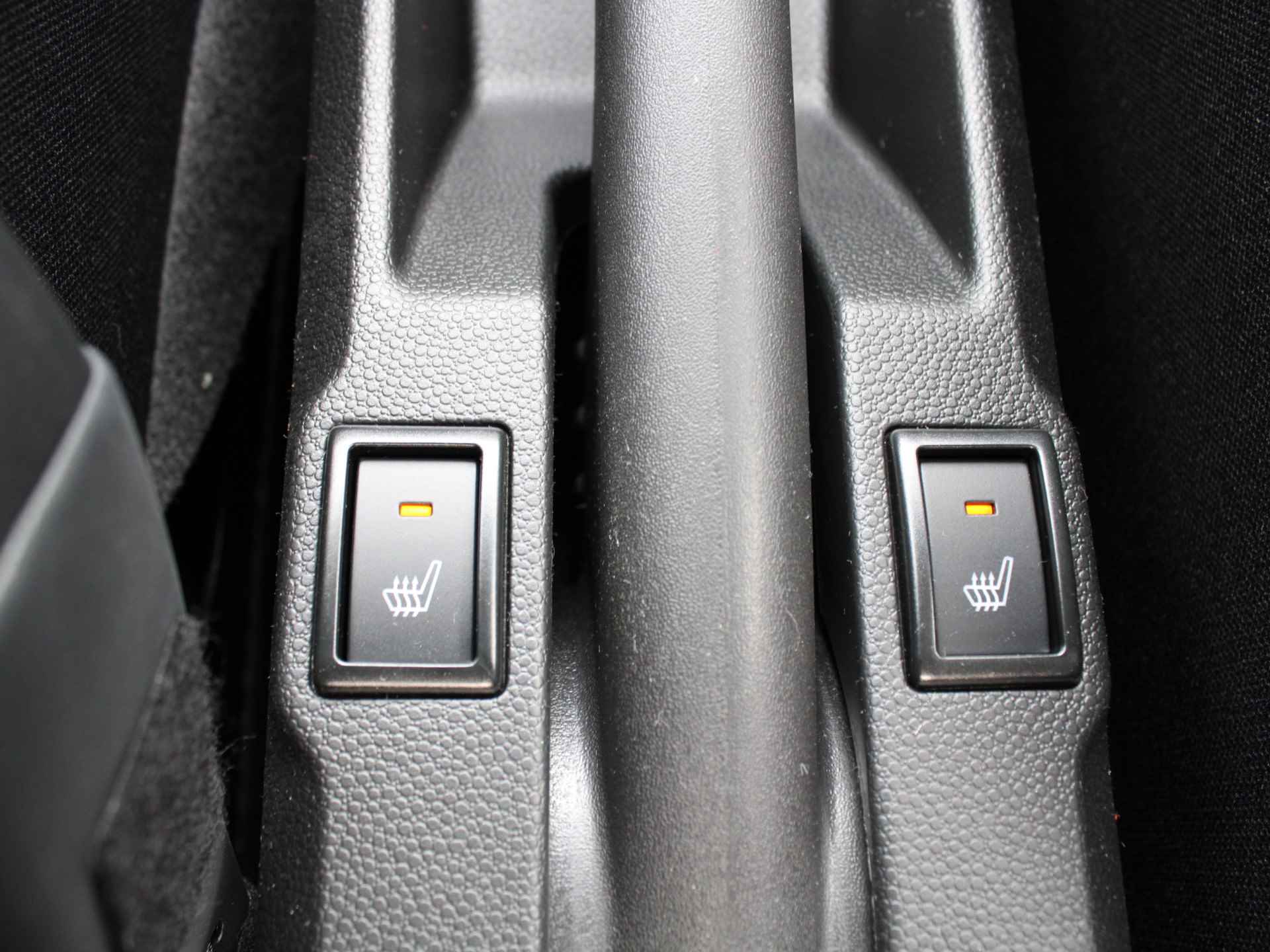 Suzuki Ignis 1.2 Smart Hybrid 83PK Select CVT Automaat Nieuw 6 jaar garantie!, Achteruitrij Camera, Airconditioning, Stoelverwarming, Lichtmetalen velgen - 18/36