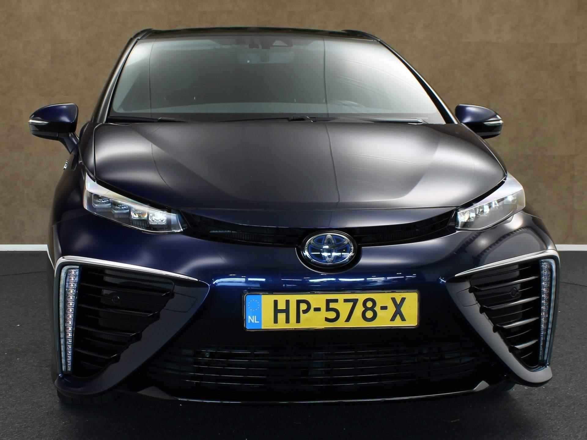 Toyota Mirai FCV Executive - ORIGINEEL NEDERLANDSE AUTO - DEALER ONDERHOUDEN - STOEL- EN ACHTERBANKVERWARMING - STUURVERWARMING - ZEER RIJK UITGERUSTE AUTO! - 5/29