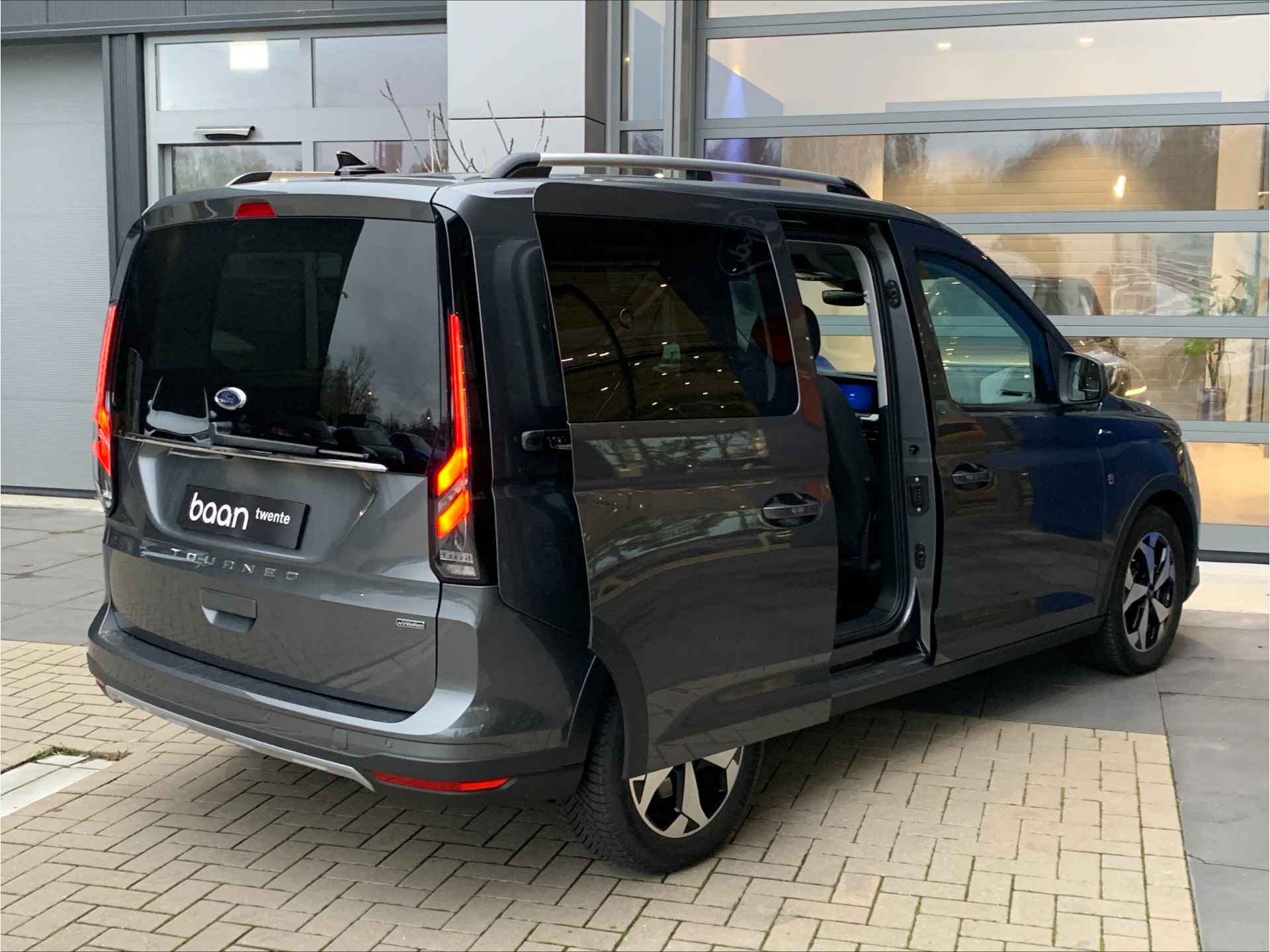 Ford Tourneo Connect Active 1.5 Plug-IN Hybrid 150 PK Automaat | 5 jaar Garantie | 119 KM Elektrisch | 2x schuifdeur | Navi | Climate Control | - 9/51