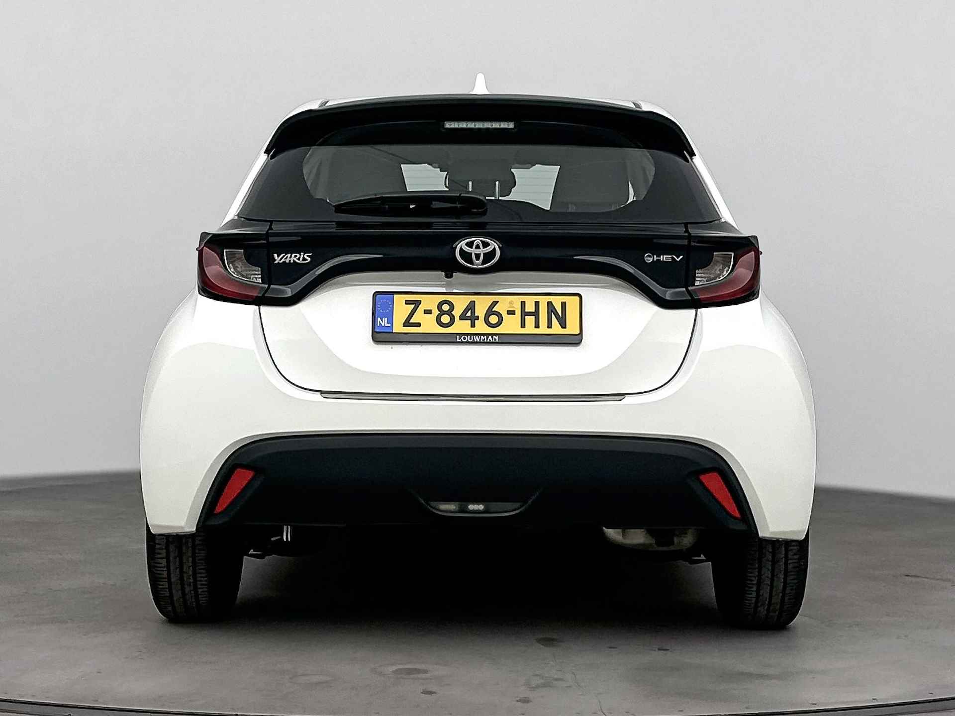 Toyota Yaris 1.5 Hybrid 115 Active | 15 inch LM velgen | Camera | Climate Control | Cruise Control Adaptief | - 34/40