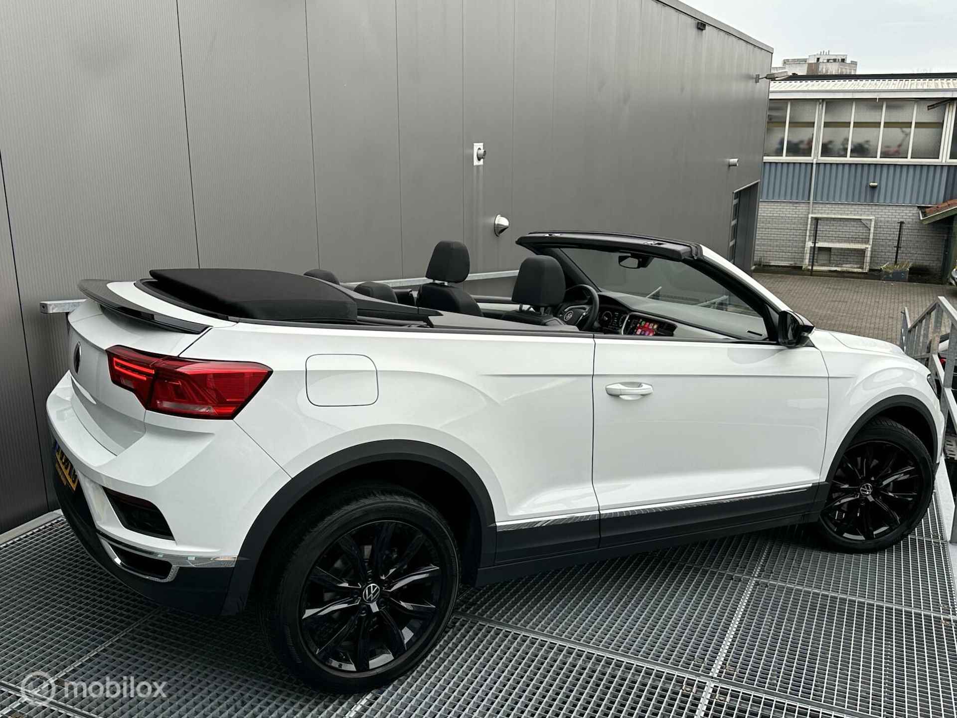 Volkswagen T-Roc Cabrio 1.5 TSI - 25/28