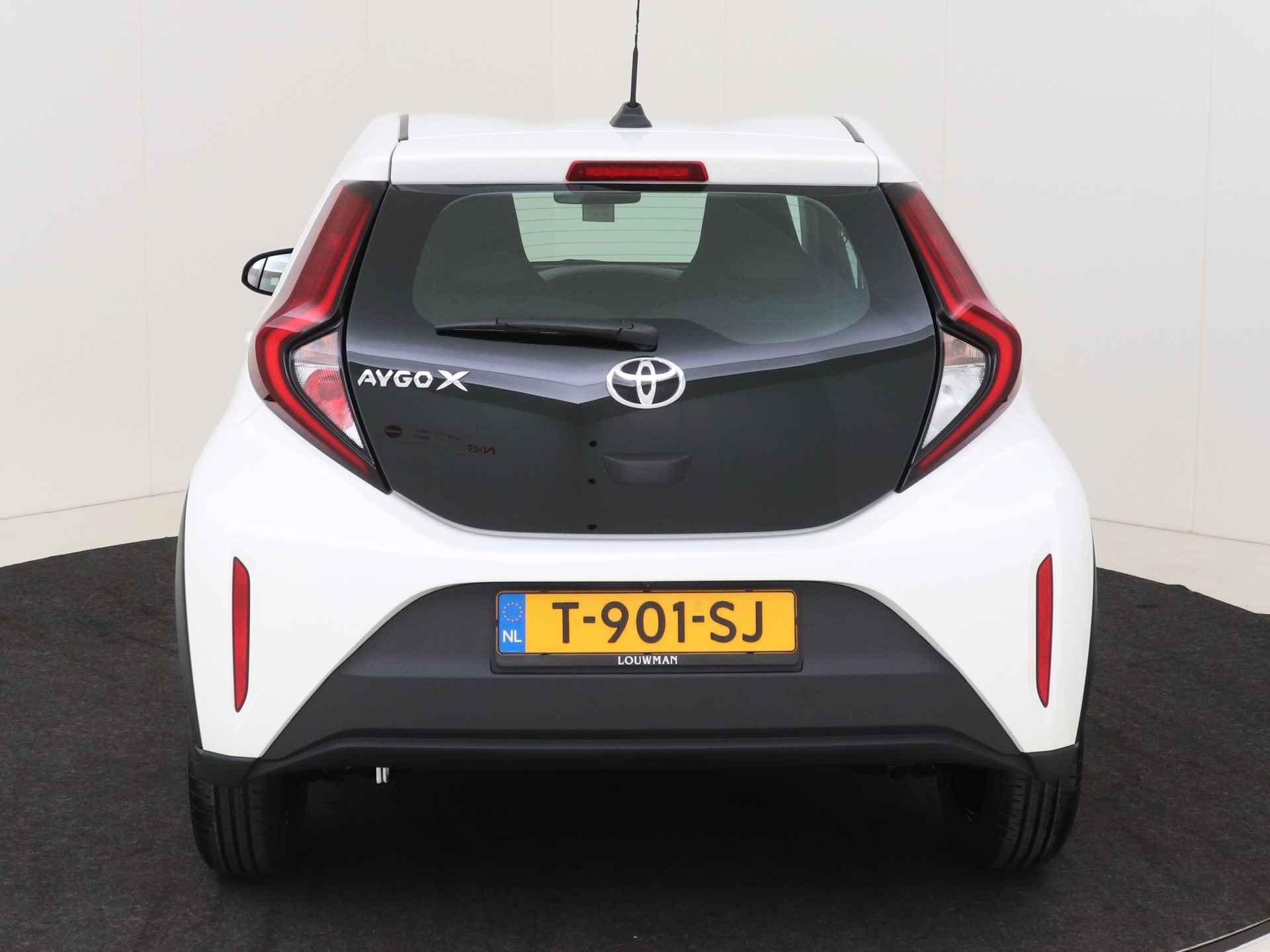 Toyota Aygo X 1.0 VVT-i MT play *demo | Airco | Cruise Control | Apple CarPlay/ Android Auto | - 27/37