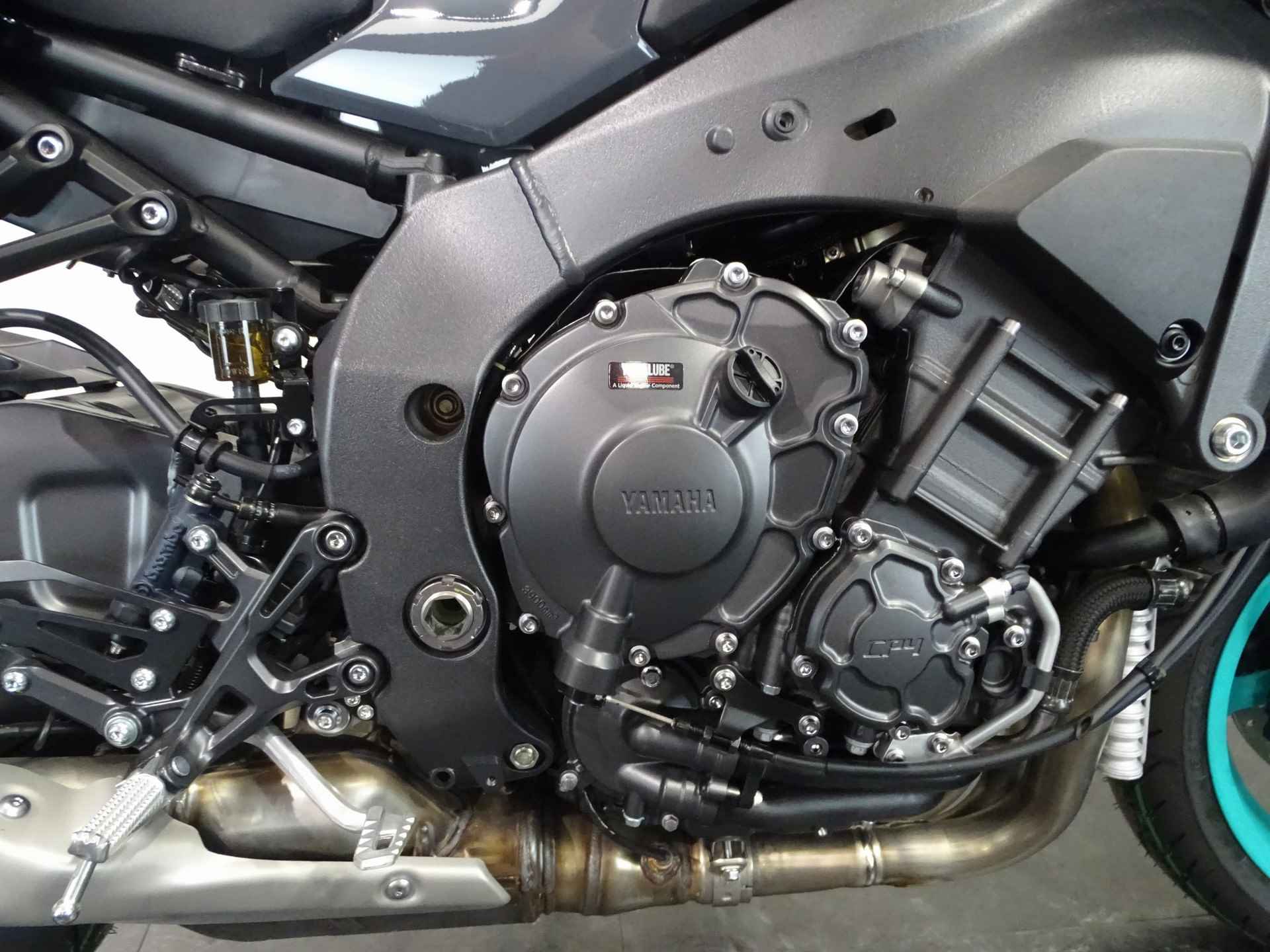 Yamaha MT-10 ABS - 6/7