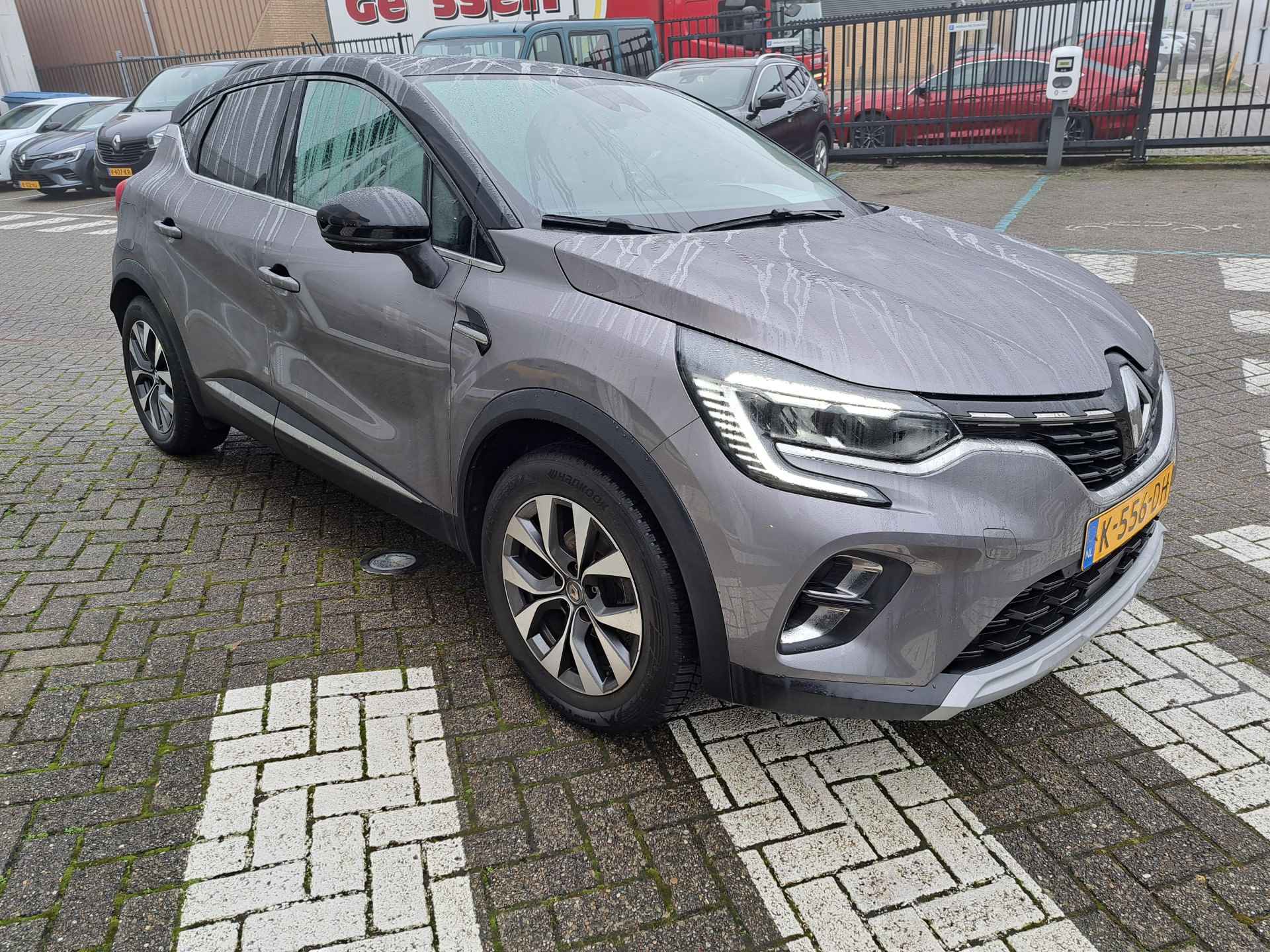 Renault Captur 1.0 TCe 100 Intens | Navigatie by App | Climat Control | Trekhaak | Handsfree | LM Velgen | incl. Bovag rijklaarpakket met 12 maanden garantie | - 6/25