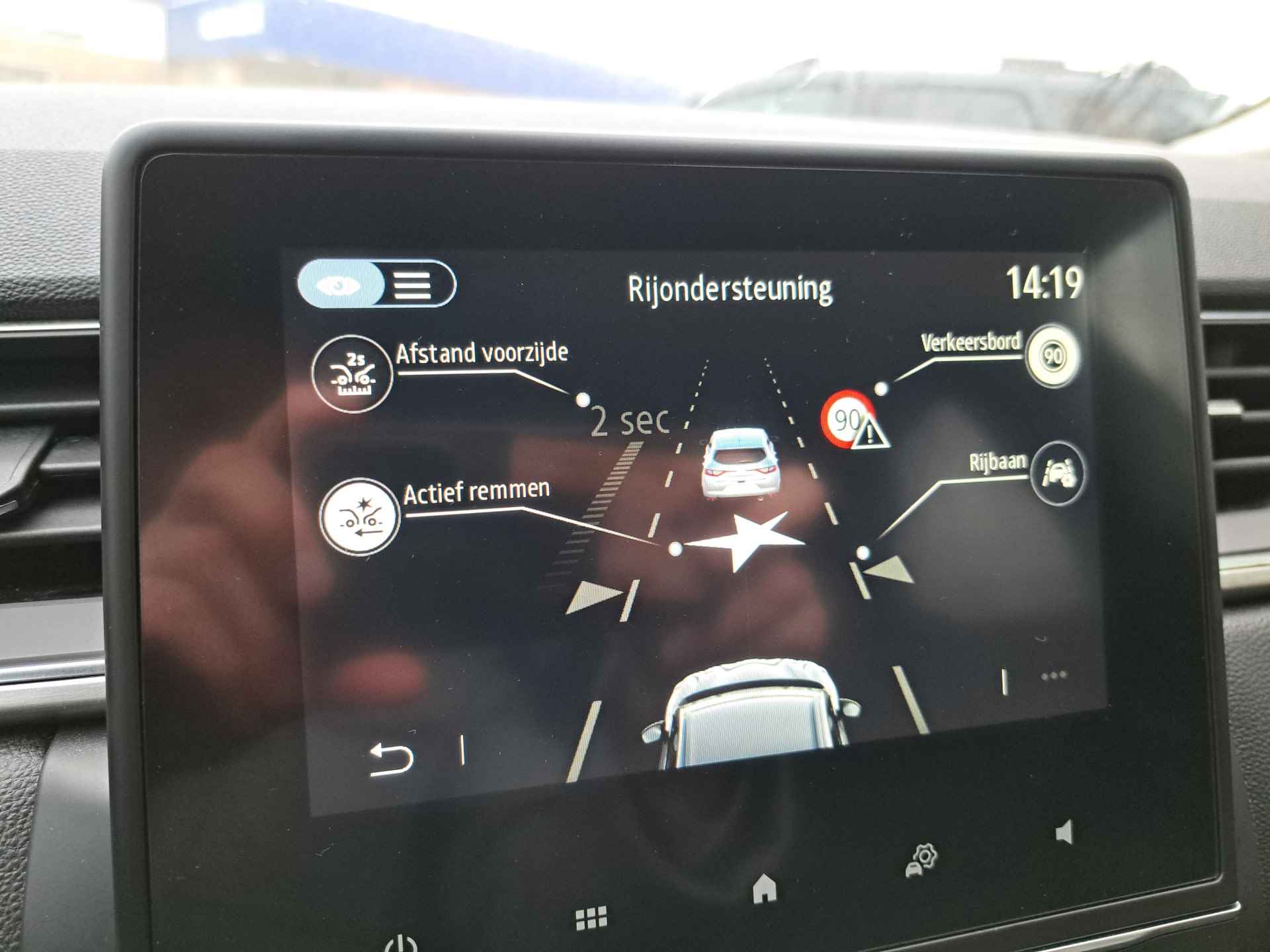 Renault Captur 1.0 TCe 100 Intens | Navigatie by App | Climat Control | Trekhaak | Handsfree | LM Velgen | incl. Bovag rijklaarpakket met 12 maanden garantie | - 16/25