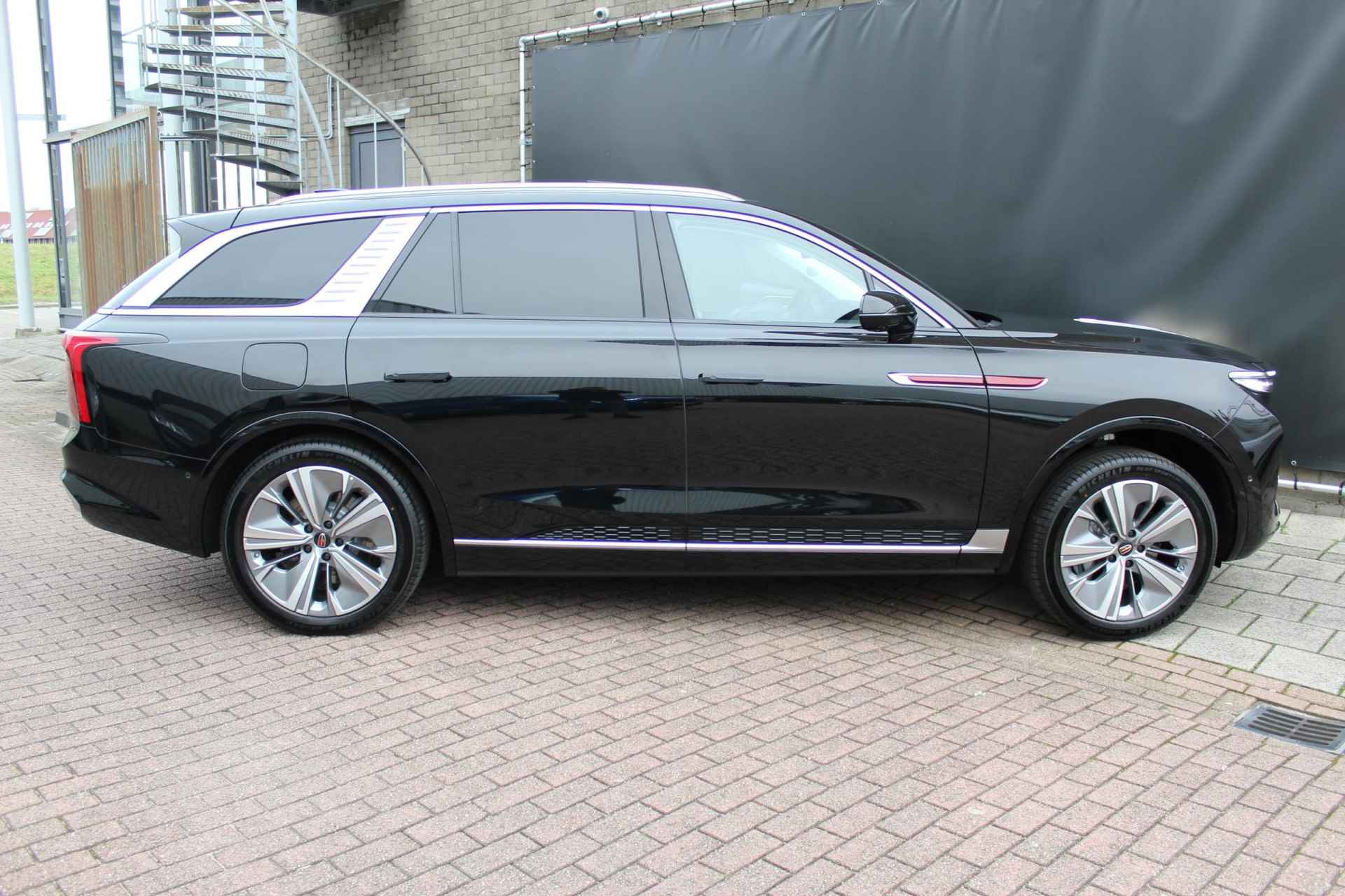 Hongqi  E-HS9 Executive LIMITED 99 kWh | 7 PERSOONS | UIT VOORRAAD LEVERBAAR | - 12/20