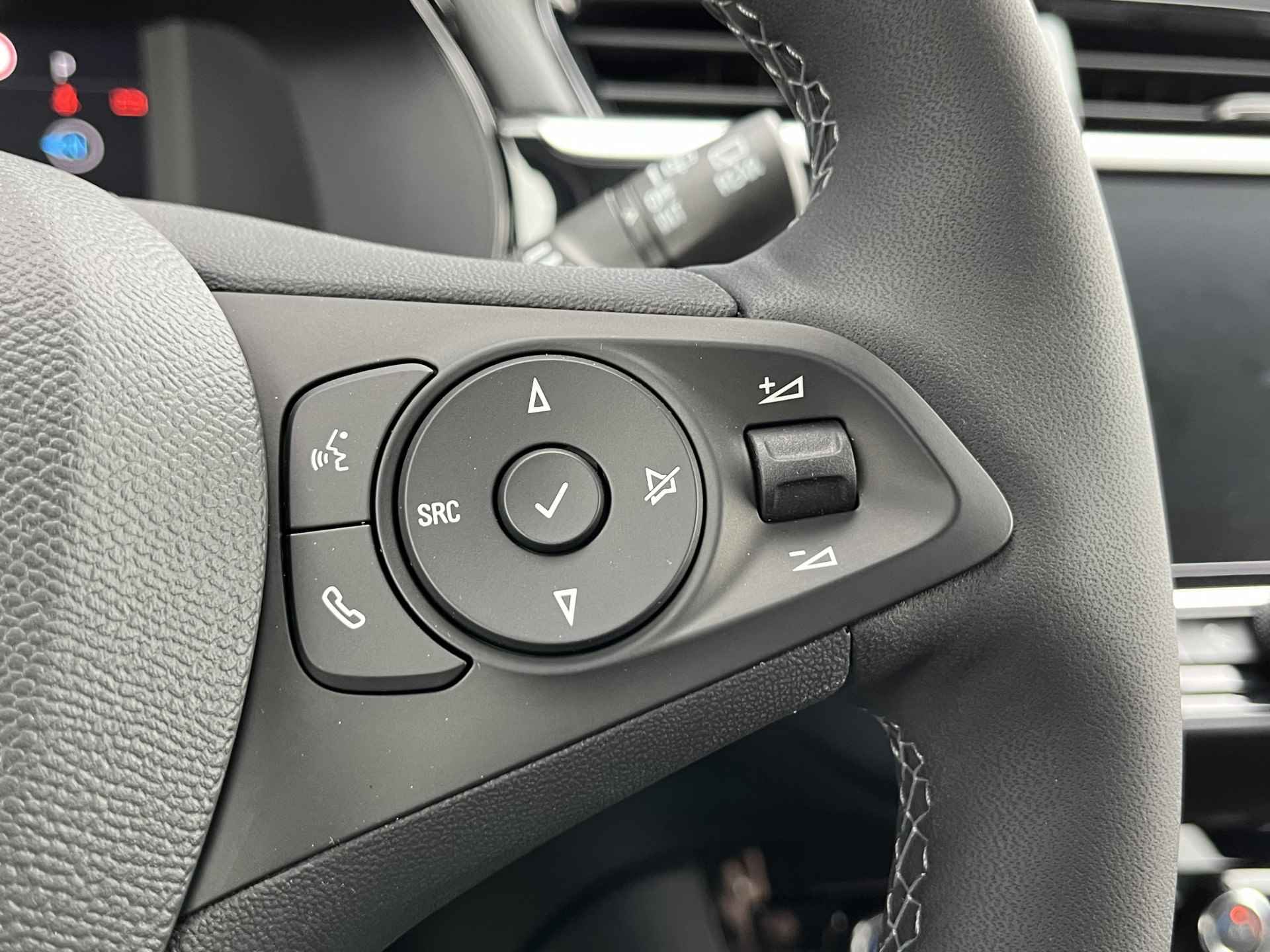 Opel CORSA-E Level 3 50 kWh Navigatie | Parkeercamera | Climate Control - 23/33