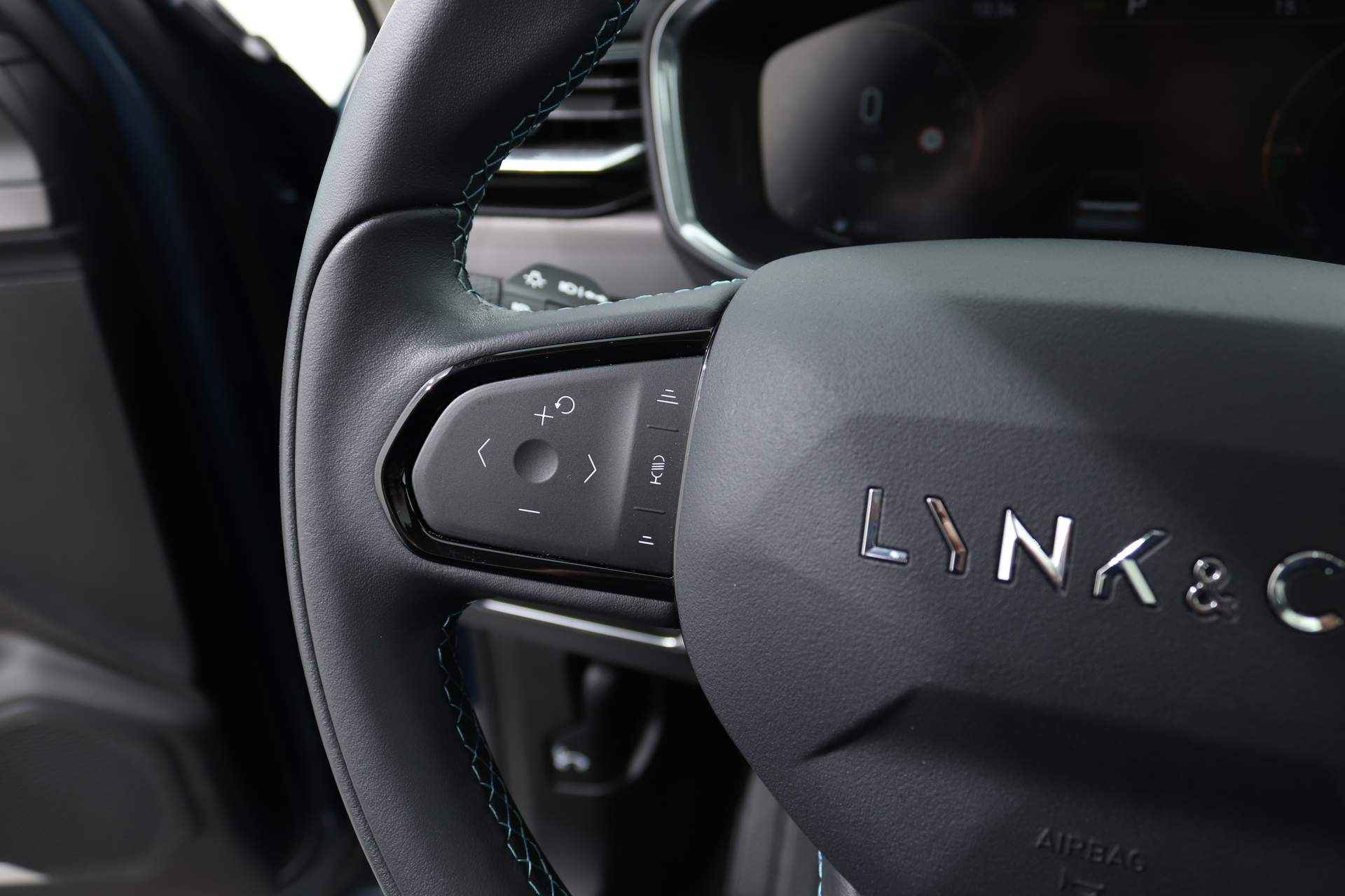 Lynk & Co 01 1.5 PLUG-IN HYBRID (PHEV) 261PK AUT7 | Panoramadak | Adaptive Cruise | Infinity Audio - 23/44