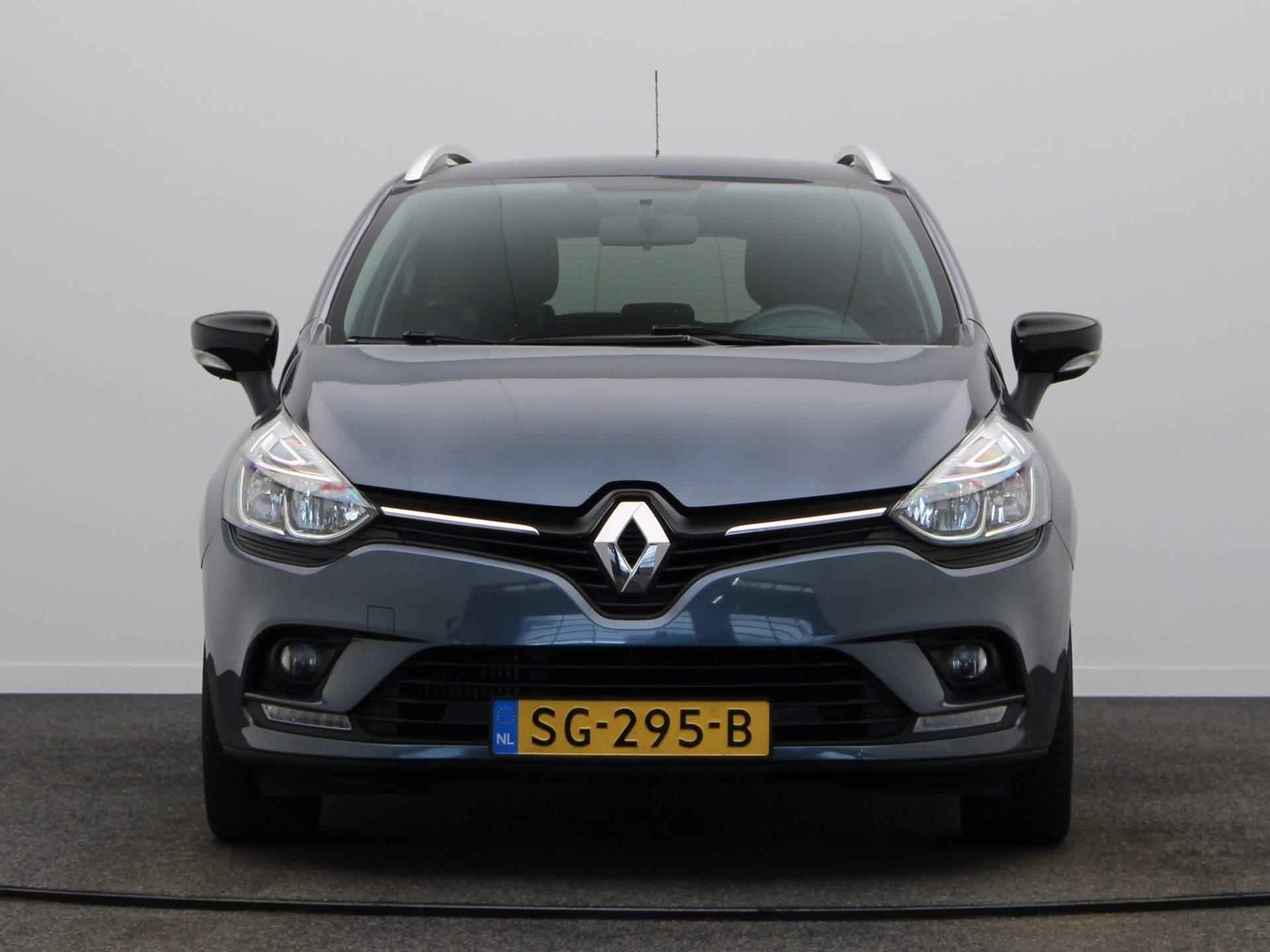 Renault Clio Estate TCe 90pk Limited | Trekhaak | LMV | Airco | Cruise control | Parkeersensoren achter | - 6/50