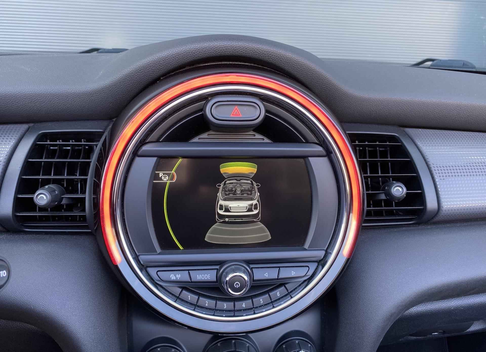 MINI Cabrio 1.5 Cooper 136 PK Salt | Automaat | LED | Harman Kardon | Navigatie | BOVAG Garantie - 18/29