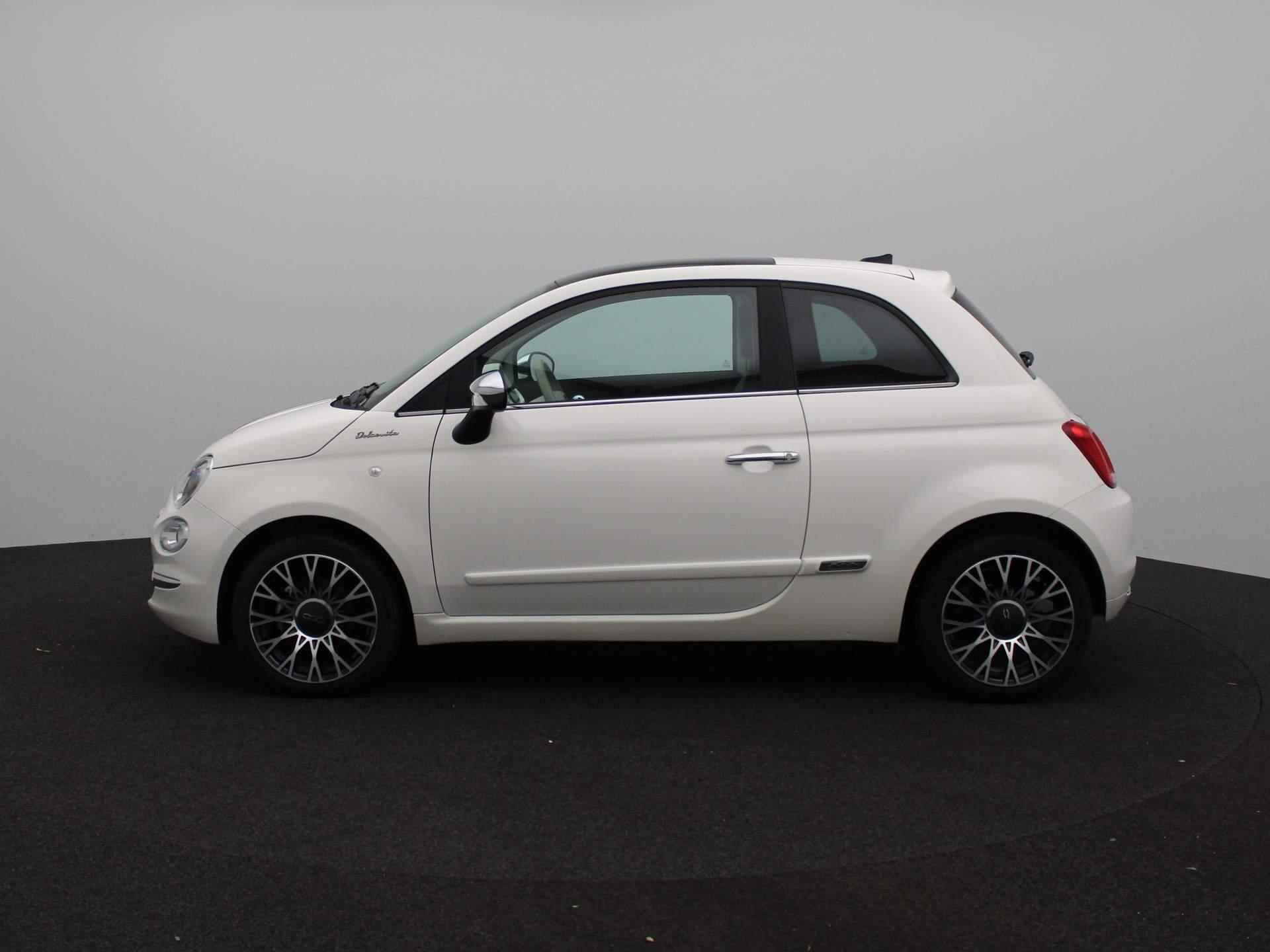 Fiat 500 1.0 Hybrid Dolcevita | Panoramadak | Apple CarPlay | Climate Control | Parkeersensoren | 16'' Velgen | - 5/22