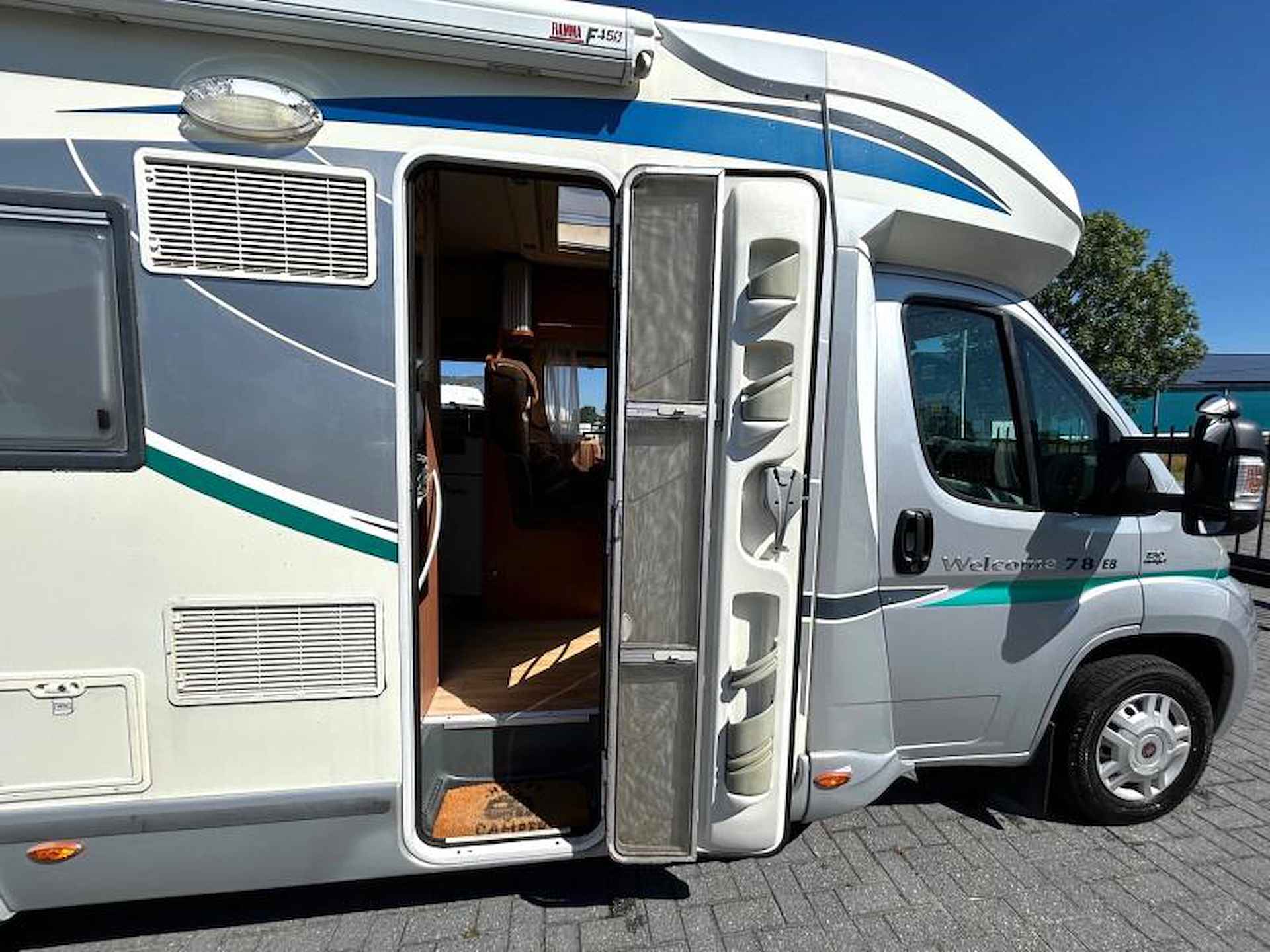 Chausson Welcome 78 EB Queensbed/2011/Airco/7.3m - 8/24