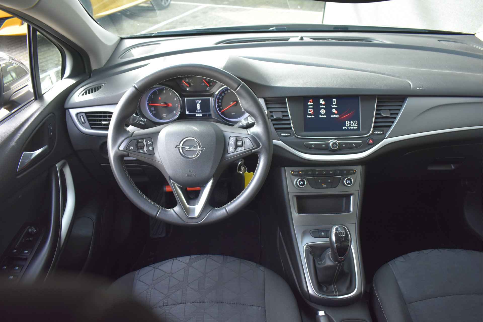 Opel Astra Sports Tourer 1.0 Turbo 120 Jaar Edition+ | Navigatie | Getint Glas | Parkeersensoren | Climate Control | Cruise Control | 1e Ei - 15/46