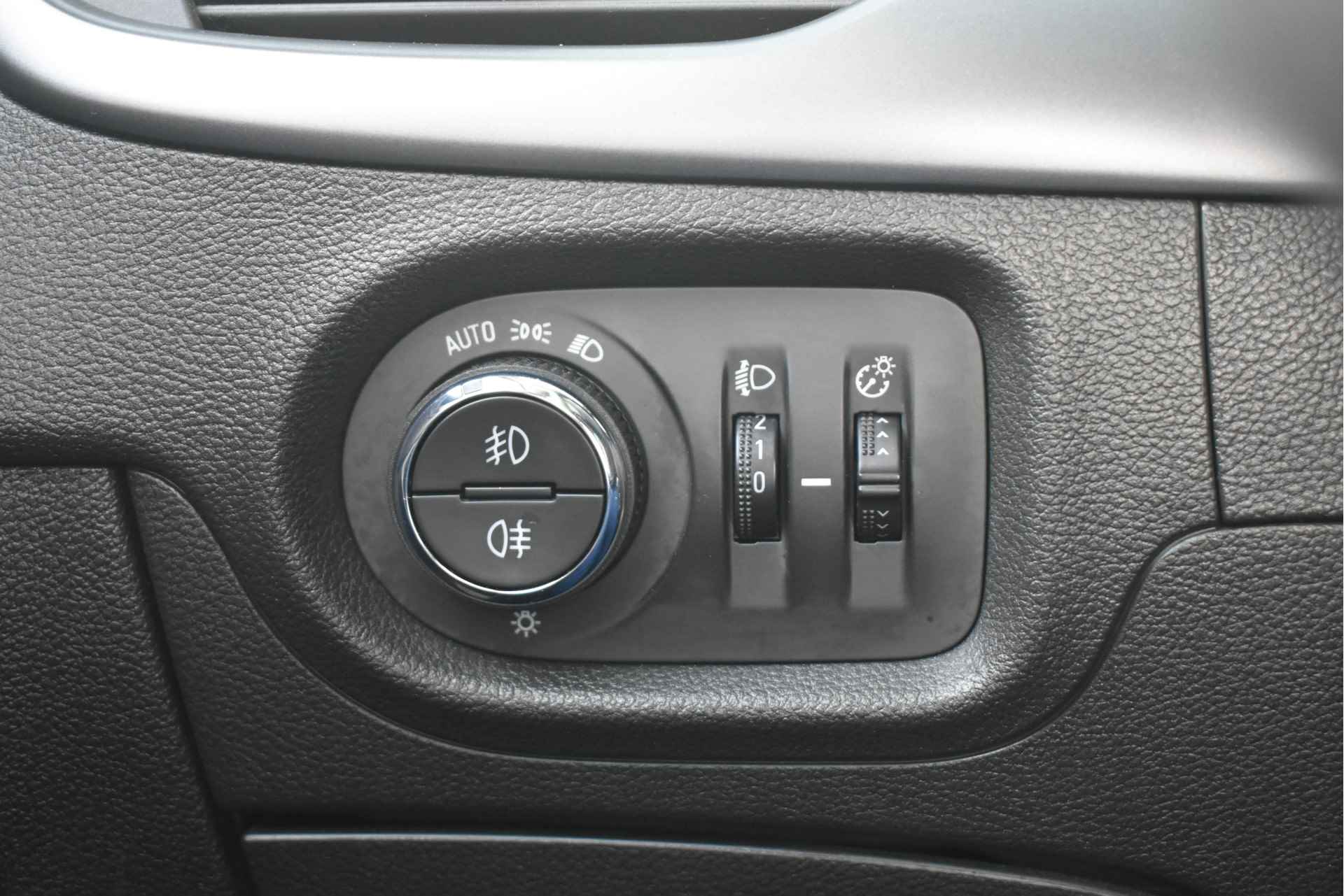 Opel Astra Sports Tourer 1.0 Turbo 120 Jaar Edition+ | Navigatie | Getint Glas | Parkeersensoren | Climate Control | Cruise Control | 1e Ei - 21/46
