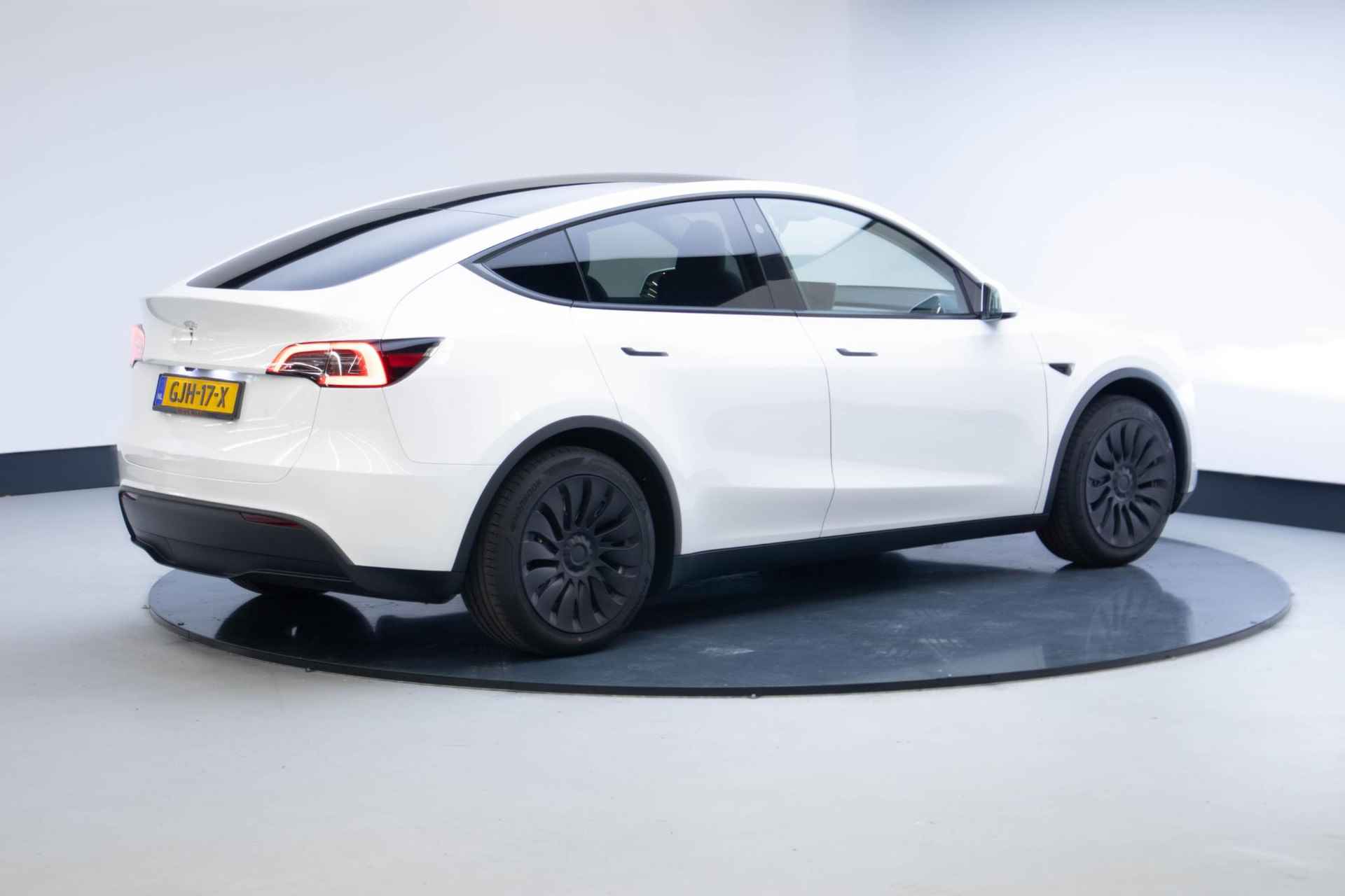 Tesla Model Y RWD 58 kWh - 14/22