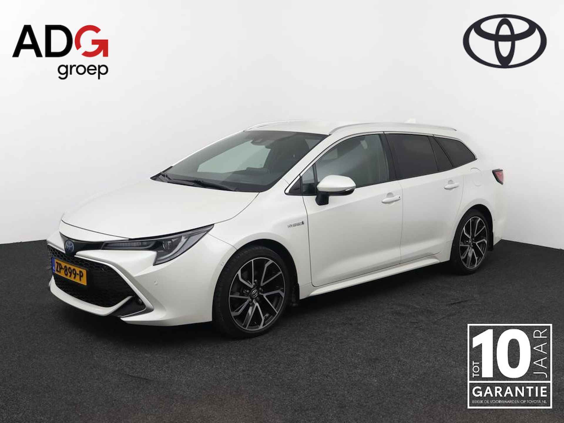 Toyota Corolla Touring Sports 2.0 Hybrid Executive | Navigatie | Trekhaak | Keyless | Winterset |