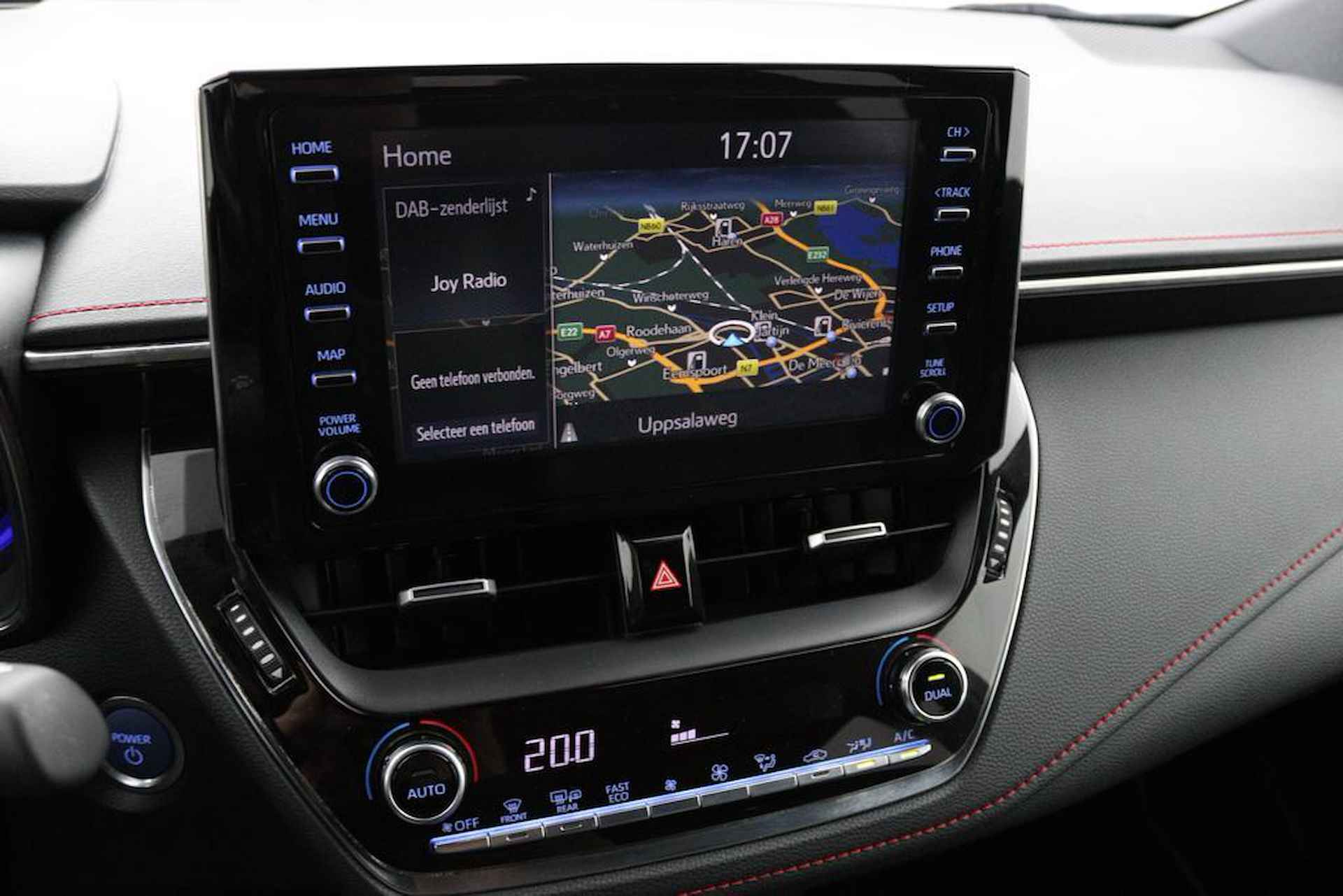 Toyota Corolla Touring Sports 2.0 Hybrid Executive | Navigatie | Trekhaak | Keyless | Winterset | - 27/56