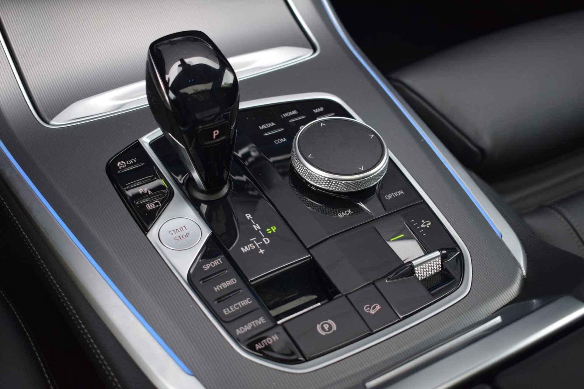 BMW X5 xDrive45e High Executive AUT8 / Apple Carplay / Panoramadak / Camera - 26/76