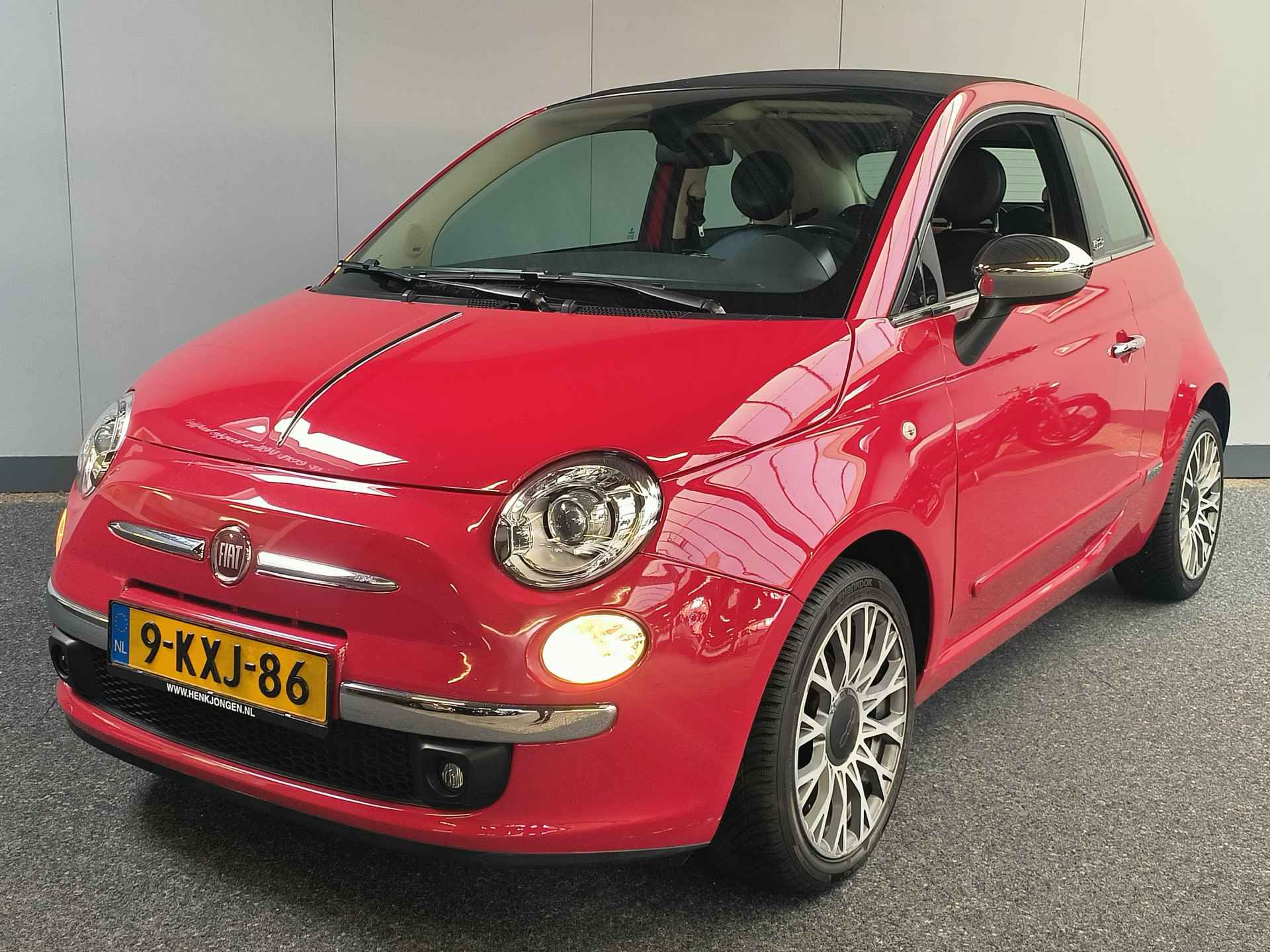 Fiat 500C 0.9 TwinAir Lounge AUTOMAAT uit 2013 Rijklaar + 12 maanden Bovag-garantie Henk Jongen Auto's in Helmond,  al 50 jaar service zoals 't hoort! - 29/42