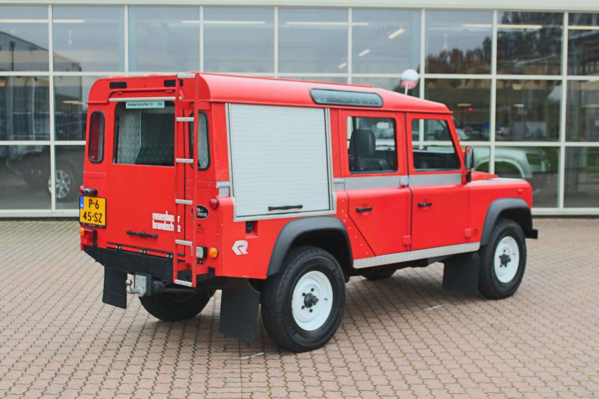 Land Rover Defender 3.5 V8 110" County Brandweer Rosenbauer ombouw 25.203 Km! - 9/62