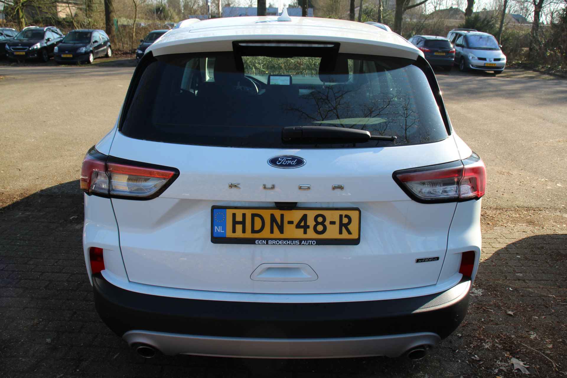 Ford Kuga 2.5 PHEV TITANIUM | DEALER OH! | WINTERPACK | CAMERA | NAVI | CLIMA | CRUISE | STOEL, STUUR & VOORRUITVERWARMING | 17" LM. VELGE - 37/47