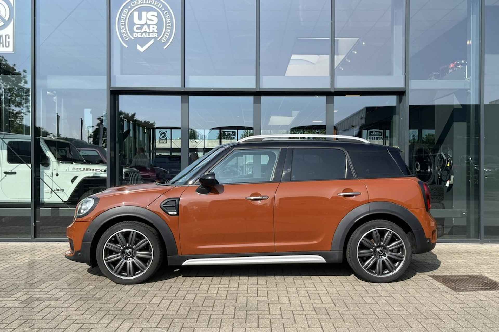 MINI Countryman 1.5 COOPER  Chili / Navigatie / HUD / Panorama dak / 19 inch - 4/51