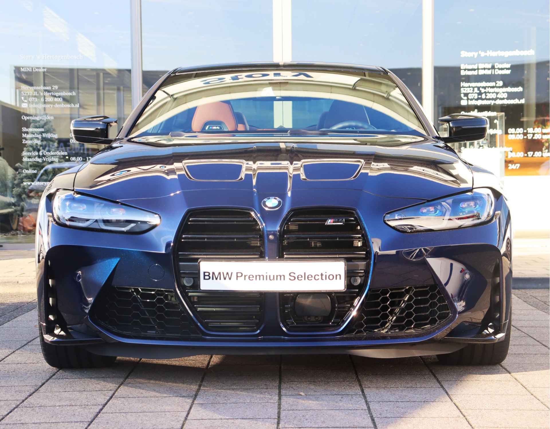 BMW 4 Serie Coupé M4 xDrive Competition High Executive Automaat / M Drive Professional / M Carbon-keramisch remmen / M Sportstoelen / Laserlight / Adaptief M Onderstel / Stoelventilatie - 4/39