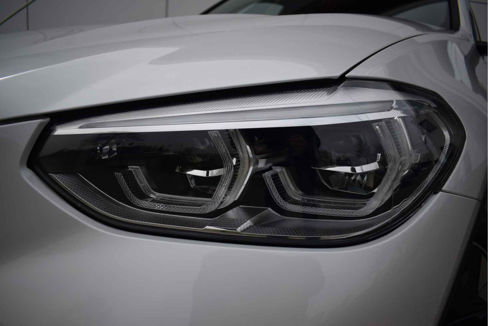 BMW iX3 High Executive 80 kWh / Sportstoelen / Trekhaak / Adaptieve LED / Parking Assistant Plus / Comfort Access / Gesture Control / Adaptief onderstel - 12/33