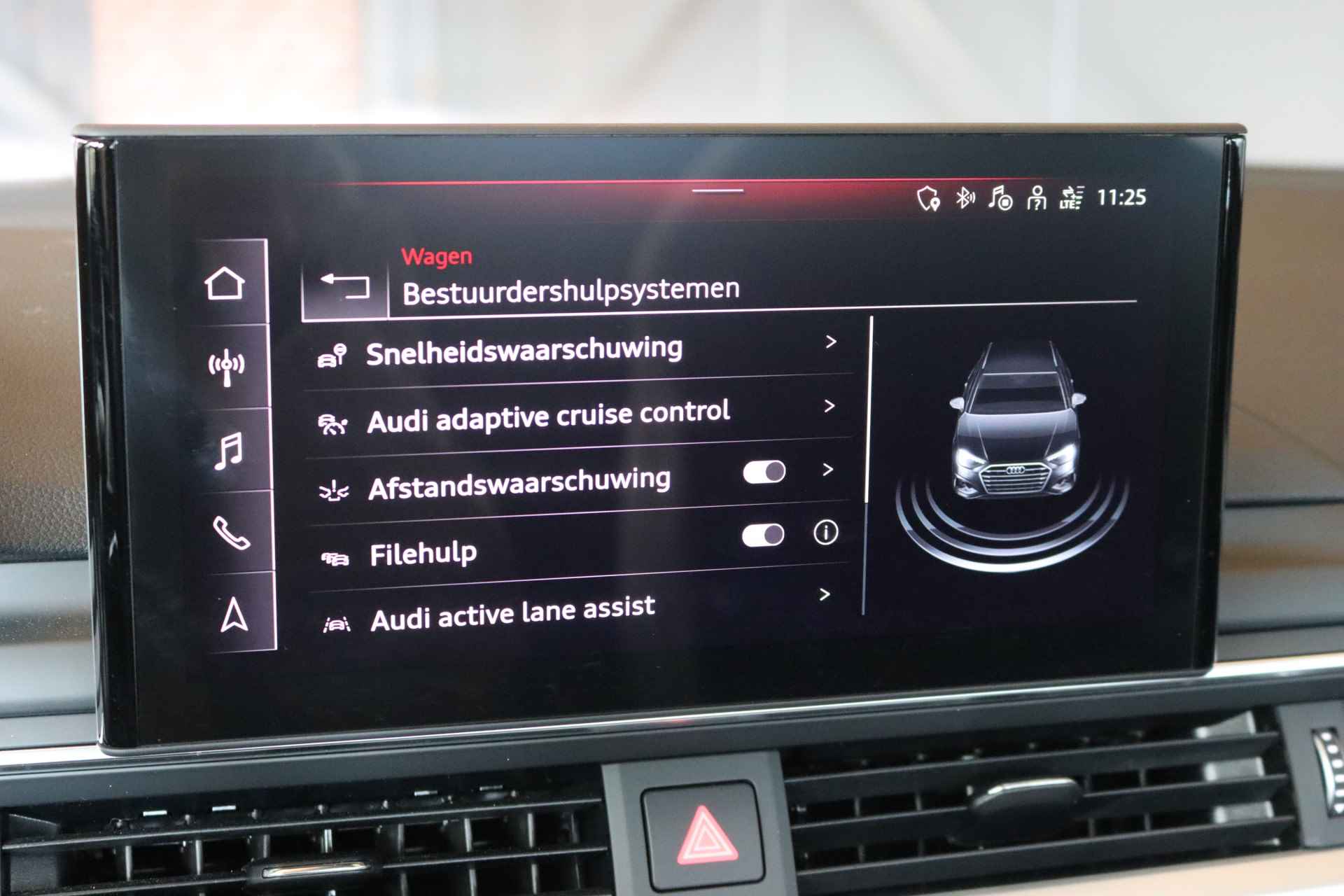 Audi A4 Avant 40 TFSI 204PK Automaat S edition Navigatie/Digi-display/Massage-stoel/Elektr-klep/Adapt-cruise - 24/35